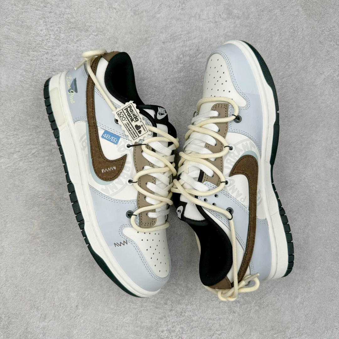 图片[3]-＃YC纯原 NK Dunk Low 心动邮件 心薇 DD1391-100 定制系列天花板 无原鞋不开发 全系列得物原鞋一比一校对开发 配色持续更新中 终端对接 优势输出 全套原厂楦头原纸板数据档案倾力打造 原汁原味莞产 极致还原 圈内最强针车工艺 高端零售指定版 广东原厂配套原盒原标 鞋盒分三个尺码段 原厂冲刀 超高清洁度 全鞋零毛边皮料切割 采用原厂百宏鞋带以及原厂百宏织唛舌标 内标可供原厂几率过验 进口原装条纹中底布 四线拉帮白色点胶 原厂拉帮手法遵循公司 原厂电绣 极致还原 尺码：36 36.5 37.5 38 38.5 39 40 40.5 41 42 42.5 43 44-选品中心