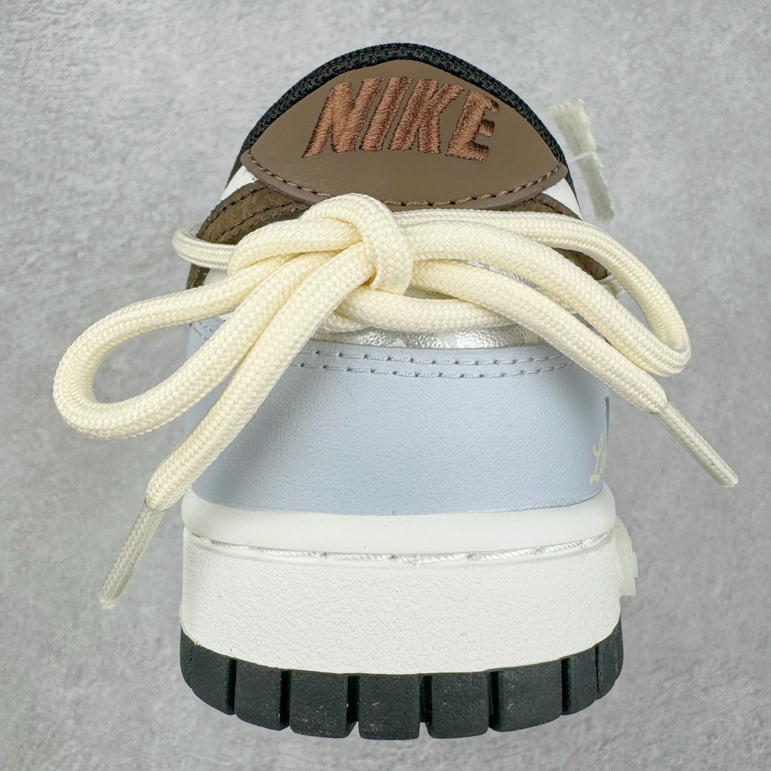 图片[8]-＃YC纯原 NK Dunk Low 心动邮件 心薇 DD1391-100 定制系列天花板 无原鞋不开发 全系列得物原鞋一比一校对开发 配色持续更新中 终端对接 优势输出 全套原厂楦头原纸板数据档案倾力打造 原汁原味莞产 极致还原 圈内最强针车工艺 高端零售指定版 广东原厂配套原盒原标 鞋盒分三个尺码段 原厂冲刀 超高清洁度 全鞋零毛边皮料切割 采用原厂百宏鞋带以及原厂百宏织唛舌标 内标可供原厂几率过验 进口原装条纹中底布 四线拉帮白色点胶 原厂拉帮手法遵循公司 原厂电绣 极致还原 尺码：36 36.5 37.5 38 38.5 39 40 40.5 41 42 42.5 43 44-选品中心