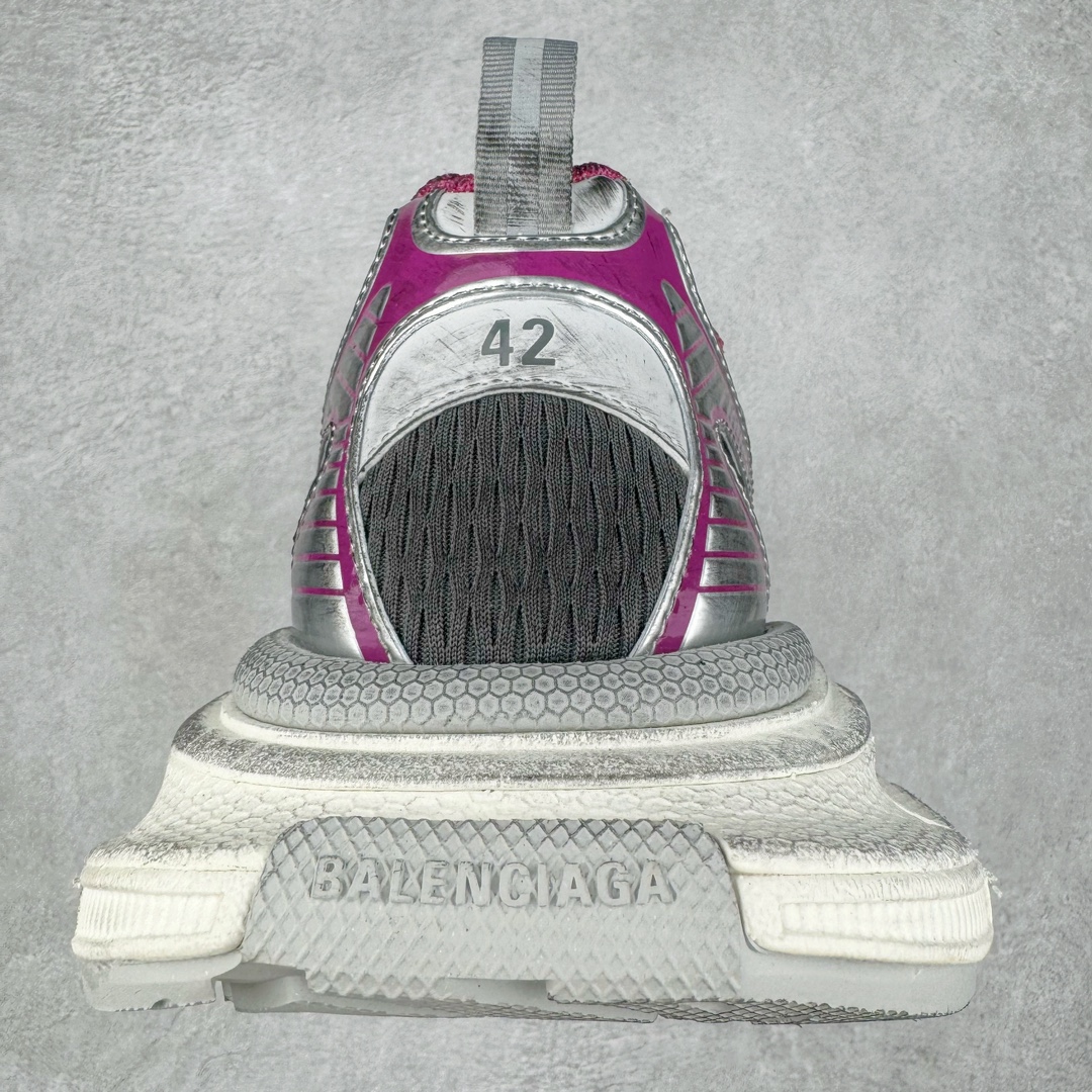 图片[8]-＃总裁 BALENCIAGA 3XL Sneakers 巴黎世家十代网布系带低帮走秀复古老爹鞋 全套原纸板楦头开发 最原汁原味的灵魂版型 全鞋荧光划线卡点 胶水把控整洁度追求极致完美 每一双都是工艺品 多重QC质检 超越公司货的品控标准 实实在在的免检产品 原盒原配 正确字体电绣 粗细、位置、大小正确 侧边TPU 透气孔匹配意产原版 正确分离大底 TPU软底 原版一致大底LOGO 立体感十足 原厂皮料水洗做旧 采购原厂网纱 不含皮革 网布材料和聚氨酯 磨损效果 鞋头边缘和后帮 Balenciaga 徽标 鞋面和后跟凸印尺码 鞋舌 3XL 橡胶品牌标识和反光细节 鞋帮拉袢和鞋舌拉祥 配反光细节 备用鞋带在鞋履前侧 可在穿着前取下 便于不同造型搭配 偏大一码 尺码：35 36 37 38 39 40 41 42 43 44 45-选品中心
