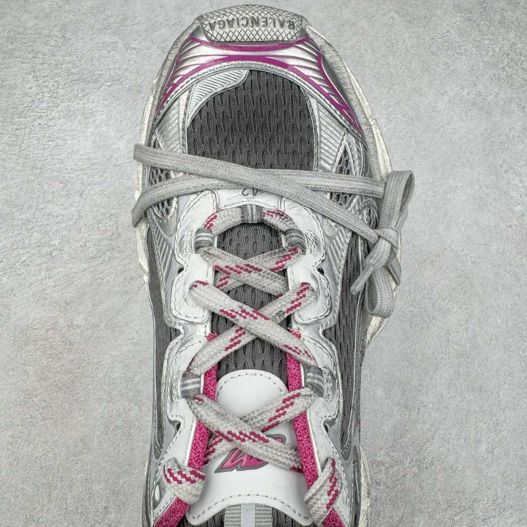 图片[4]-＃总裁 BALENCIAGA 3XL Sneakers 巴黎世家十代网布系带低帮走秀复古老爹鞋 全套原纸板楦头开发 最原汁原味的灵魂版型 全鞋荧光划线卡点 胶水把控整洁度追求极致完美 每一双都是工艺品 多重QC质检 超越公司货的品控标准 实实在在的免检产品 原盒原配 正确字体电绣 粗细、位置、大小正确 侧边TPU 透气孔匹配意产原版 正确分离大底 TPU软底 原版一致大底LOGO 立体感十足 原厂皮料水洗做旧 采购原厂网纱 不含皮革 网布材料和聚氨酯 磨损效果 鞋头边缘和后帮 Balenciaga 徽标 鞋面和后跟凸印尺码 鞋舌 3XL 橡胶品牌标识和反光细节 鞋帮拉袢和鞋舌拉祥 配反光细节 备用鞋带在鞋履前侧 可在穿着前取下 便于不同造型搭配 偏大一码 尺码：35 36 37 38 39 40 41 42 43 44 45-选品中心