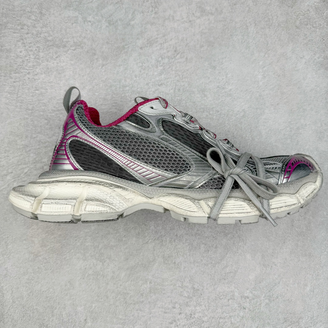 ＃总裁 BALENCIAGA 3XL Sneakers 巴黎世家十代网布系带低帮走秀复古老爹鞋 全套原纸板楦头开发 最原汁原味的灵魂版型 全鞋荧光划线卡点 胶水把控整洁度追求极致完美 每一双都是工艺品 多重QC质检 超越公司货的品控标准 实实在在的免检产品 原盒原配 正确字体电绣 粗细、位置、大小正确 侧边TPU 透气孔匹配意产原版 正确分离大底 TPU软底 原版一致大底LOGO 立体感十足 原厂皮料水洗做旧 采购原厂网纱 不含皮革 网布材料和聚氨酯 磨损效果 鞋头边缘和后帮 Balenciaga 徽标 鞋面和后跟凸印尺码 鞋舌 3XL 橡胶品牌标识和反光细节 鞋帮拉袢和鞋舌拉祥 配反光细节 备用鞋带在鞋履前侧 可在穿着前取下 便于不同造型搭配 偏大一码 尺码：35 36 37 38 39 40 41 42 43 44 45-选品中心
