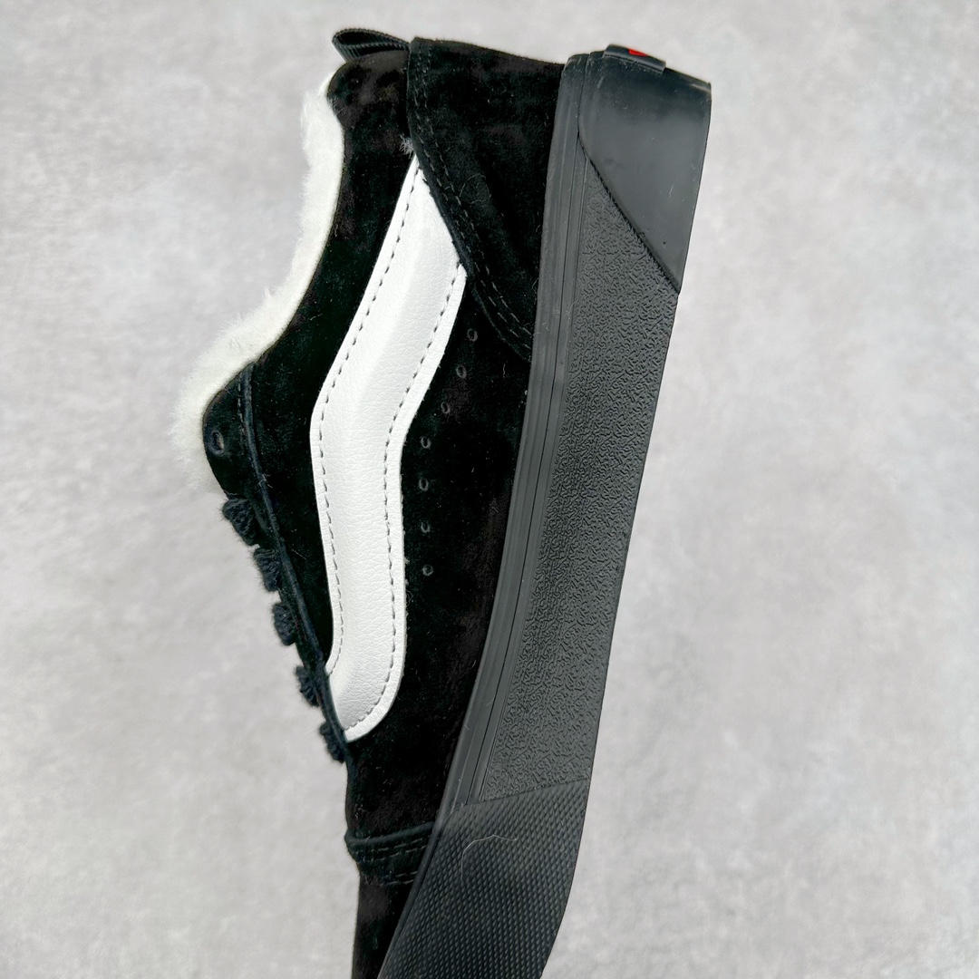 图片[7]-Vans Knu Skool 百搭休闲防滑减震低帮黑武士加绒款面包鞋 货号：VN0009QCBMA 尺码：35 36 36.5 37 38 38.5 39 40 40.5 41 42 42.5 43 44 45 工艺：硫化1：1（重量1：1、真标、原钢印、材质标、鞋型标、合格证）-选品中心