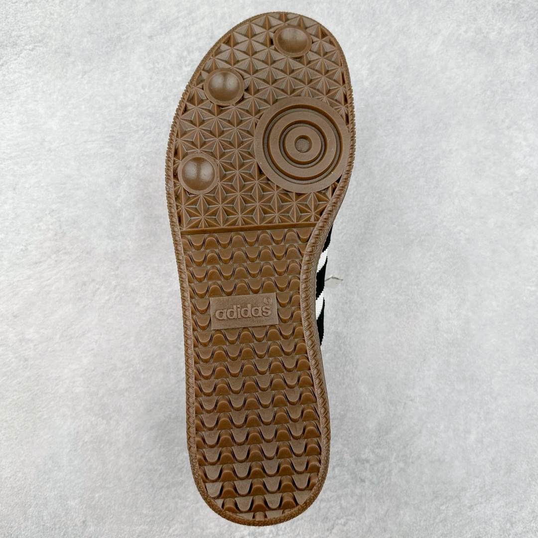 图片[9]-AD Original Samba OG 复古经典轻便板鞋 IE0168 这款桑巴鞋展示了高质量的工艺 带有装饰的超锁缝制和无缝的手感 柔软、柔软的皮革造型和标志性的3条纹完成了精致的外观 正规合身鞋带 鞋面上有绒面鞋垫 橡胶鞋底 享受正畸套筒软感 自50年代首次亮相以来就一直在赢得粉丝的青睐 尺码：36 36.5 37.5 38 38.5 39 40 40.5 41 42 42.5 43 44 44.5 45-选品中心