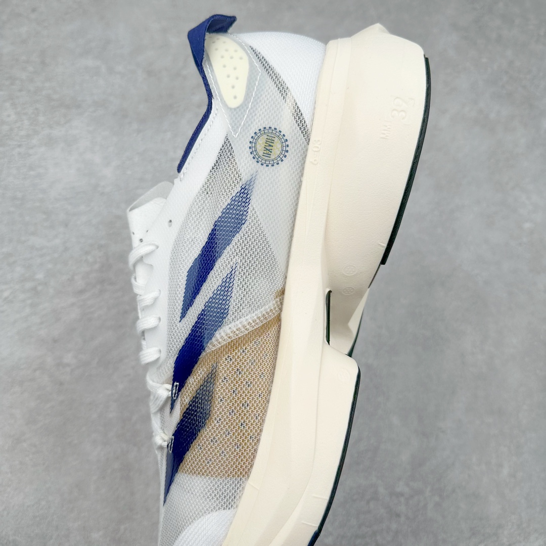 图片[7]-AD Adizero Adios Pro 3 马拉松竞速专业跑鞋 IG6348 CELERMESH针织网面非常轻薄 纤维间的缝隙很大 可以保证跑步时的透气、排汗效果 鞋舌直接与两侧的内衬和鞋底连接在一起 在跑步过程中不会被鞋舌的左右移动所困扰 在标准鞋带孔的基础上再拓宽一组鞋带孔 适合不同脚型的需求 突破性 EnergyRods 技术，有助于跑者实现更好的成绩 中底独特的LIGHTSTRIKE PRO泡棉材质 微弹感觉在跑步过程中给予了良好的支撑体验 对于顶级精英和高水平进阶跑者来说 ADIOS PRO是一双值得信赖的竞速比赛用鞋 尺码：36 36.5 37.5 38 38.5 39 40 40.5 41 42 42.5 43 44 44.5 45-选品中心