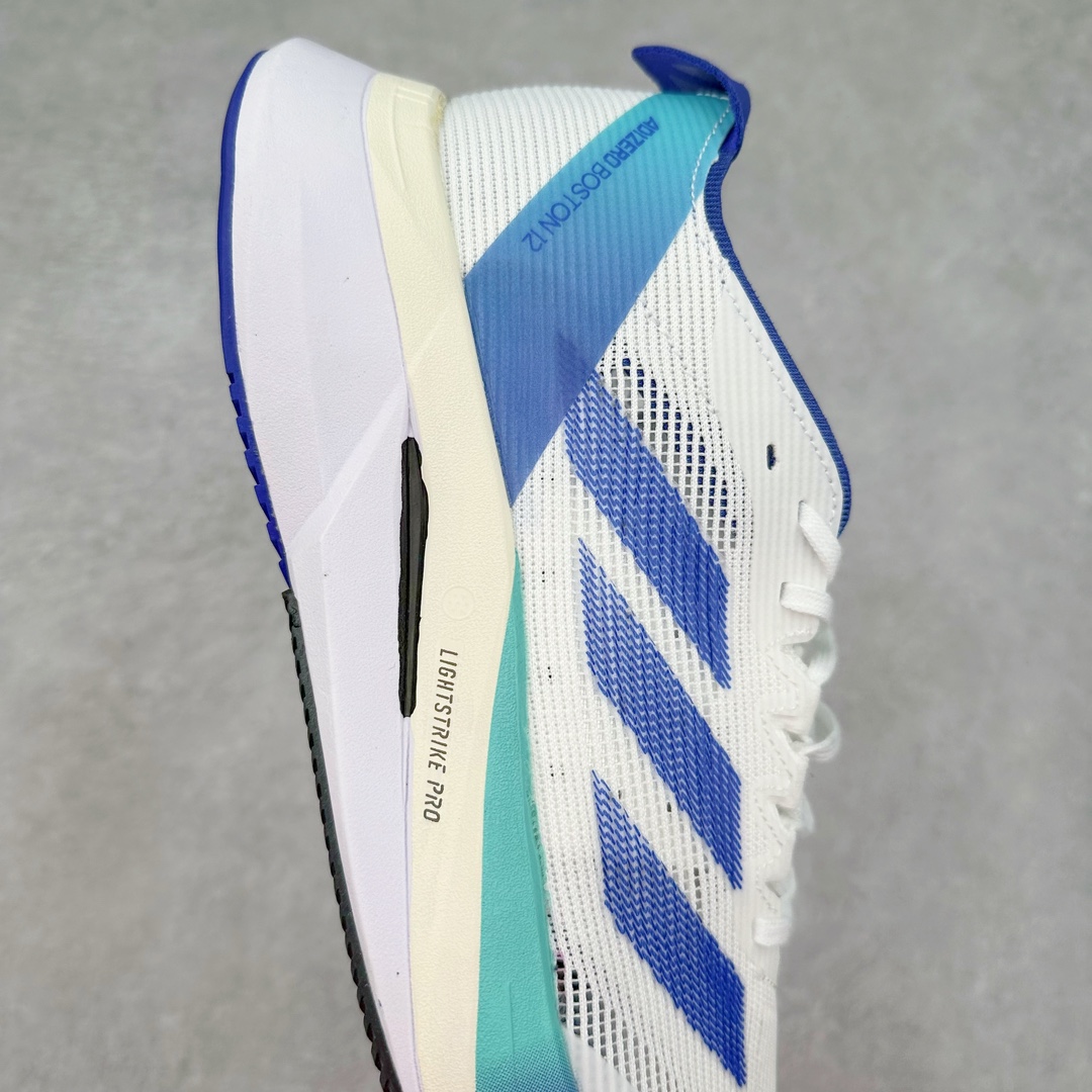 图片[6]-AD Adizero Boston 12 波士顿夏季透气网眼竞速跑鞋 延续爪型玻璃纤维推进系统 进化为全掌式的ENERGY RODS 2.0 从脚跟到脚趾的一体成形设计 强化整体推进力 提升速度表现 升级透气鞋面更具支撑性 利用ENGINEERED MESH技术进行不同密度织纹 强化支撑性 更使用50%以上的回收材料製成 减低塑料浪费 此外变薄的鞋舌为前掌提供更多空间 提供跑者更好的穿着感受 马牌轮胎大底耐磨性佳 大底全掌采用耐磨的Continental马牌轮胎大底 在各种环境下保有良好抓地力 货号：JR2731 尺码：36 36.5 37 38 38.5 39 40 40.5 41 42 42.5 43 44 44.5 45-选品中心