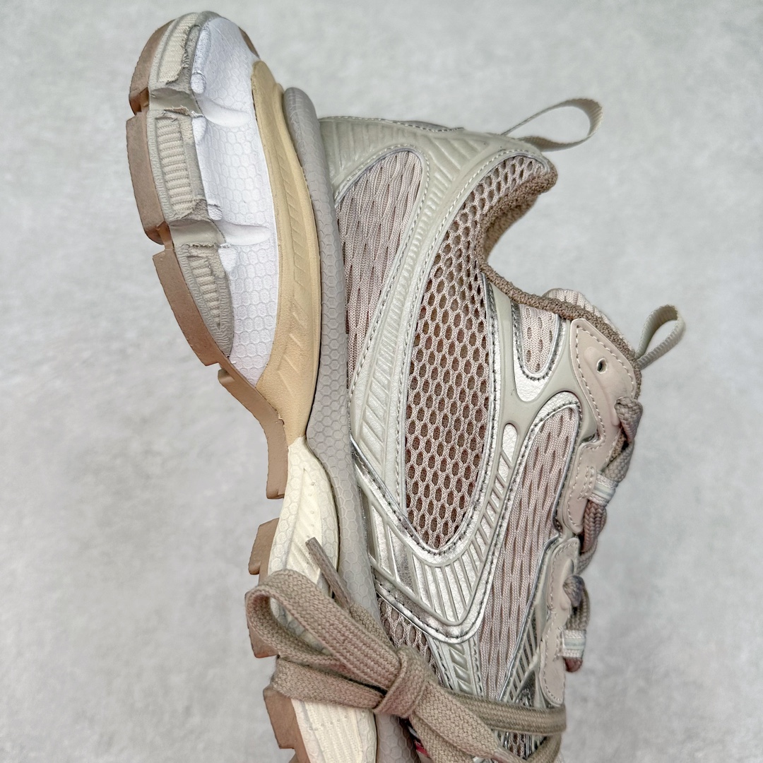 图片[6]-＃纯原 BALENCIAGA 3XL Sneakers 巴黎世家十代网布系带低帮走秀复古老爹鞋 全套原纸板楦头开发 最原汁原味的灵魂版型 全鞋荧光划线卡点 胶水把控整洁度追求极致完美 每一双都是工艺品 多重QC质检 超越公司货的品控标准 实实在在的免检产品 原盒原配 正确字体电绣 粗细、位置、大小正确 侧边TPU 透气孔匹配意产原版 正确分离大底 TPU软底 原版一致大底LOGO 立体感十足 原厂皮料水洗做旧 采购原厂网纱 不含皮革 网布材料和聚氨酯 磨损效果 鞋头边缘和后帮 Balenciaga 徽标 鞋面和后跟凸印尺码 鞋舌 3XL 橡胶品牌标识和反光细节 鞋帮拉袢和鞋舌拉祥 配反光细节 备用鞋带在鞋履前侧 可在穿着前取下 便于不同造型搭配 正常尺码 尺码：35 36 37 38 39 40 41 42 43 44 45 46-选品中心