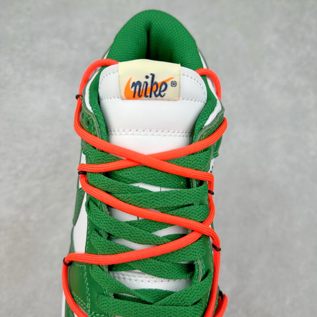 图片[5]-＃神版特价 Off-White™ x NK Dunk Low OW联名绿色 CT0856-100 Pnme Asia贝利原厂皮料加持 全套原楦原模倾力打造完美版型 独家原厂航空铝磨具打磨大底 鞋头坡度75° 极致还原 无解鞋型 原盒原装配套 圈内天花板工艺 原厂冲刀 超高清洁度 全鞋零毛边皮料切割 采用原厂百宏鞋带以及原厂百宏织唛舌标 鞋带孔收紧绳长度 足以区分市面口嗨版本 原厂油墨 色泽亮度 高频效果一致 原厂拉帮工艺 针距密度一致 一针一线自然拉伸不弯曲 青岛定制原装标几率过验 尺码：36 36.5 37.5 38 38.5 39 40 40.5 41 43 44 44.5-选品中心