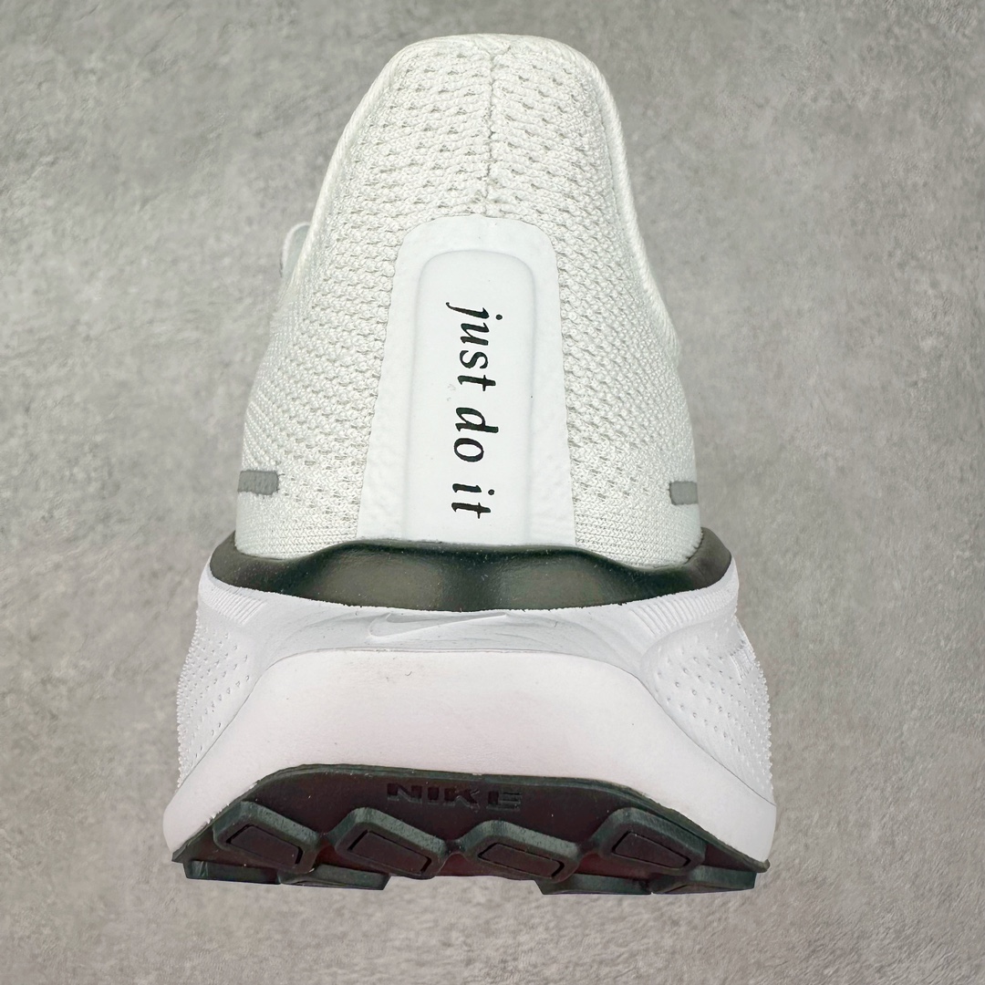 图片[8]-＃TG纯原 NK Zoom Pegasus 飞马41代马拉松系列网面透气缓震疾速跑鞋 FV2722-001 拥有 Zoom Air 一如既往的稳定感和流畅感 鞋面采用工程网眼设计 为特定高热区域营造出色透气性 进一步增加鞋面的穿孔数量 让足部能够快速散热 中足搭配 Flywire 飞线 在高速运动时营造舒适稳定的贴合感 内置Zoon气垫加持 动力十足 尺码：36 36.5 37.5 38 38.5 39 40 40.5 41 42 42.5 43 44 44.5 45-选品中心