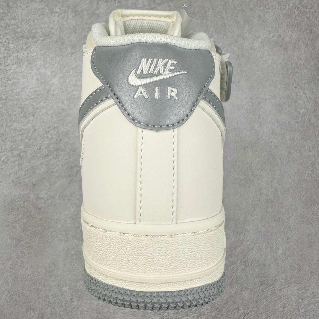 Nike Air Force 1 Mid SH0-522
