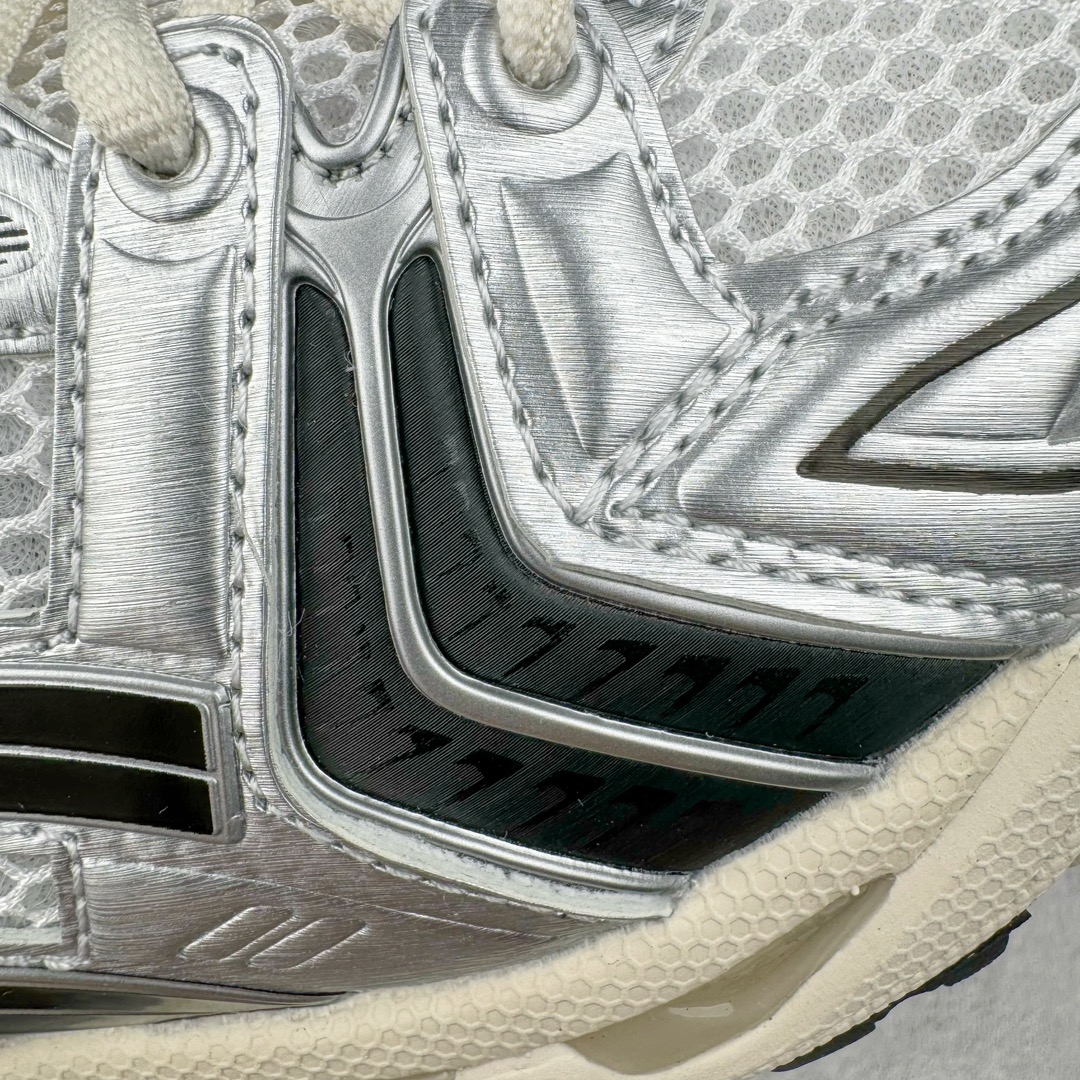 图片[19]-＃ZC总裁 Asics Gel-Kayano K14 亚瑟士系列复古舒适织物合成革减震防滑耐磨低帮休闲跑步鞋 市场顶级版本 原装纸板楦头开发 独家私模五层组合大底 原厂定制缓震硅胶加持 原盒原配 官方四联吊牌 一比一同步原鞋工艺和用料 鞋面原厂“三明治”多层网布 区别其他同价版本 鞋垫采用原厂OrthoLite欧索莱材质 非普通海玻璃鞋垫 后跟一样采用了GEL缓震胶 整体系列设计非常的科技感 锻炼跑步的同时让你一样时尚百搭 尺码：36 37 37.5 38 39 39.5 40 40.5 41.5 42 42.5 43.5 44 44.5 45 46-选品中心