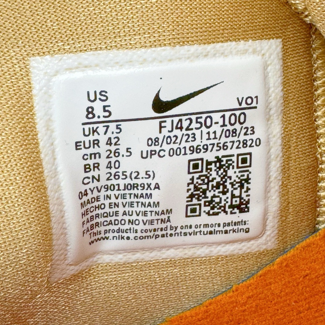 图片[19]-＃灭世/Max NK Book 1 Devin Booker 德文·布克一代男子实战篮球鞋 首发配色 米白 FJ4250-100 灭世纯原革新出货‼️缓震配置独家革新！实战属性直接拉满👊🏻实战 天花板上限再度提升！实战亲测-性能体验吊打国产同价位鞋款（为满足海外市场 布克一代最大尺码为47.5） ⚫️增配前掌鹅蛋ZOOM ➕抗扭片➕后掌马蹄ZOOM气垫（正品仅配置后掌zoom气垫） ⚫️采用科比4代鞋楦以及龙骨数据打造！小科4实至名归！（完美解决正品压脚趾问题） ⚫️鞋身➕鞋头增配高频补强层，提升鞋头以及脚踝支撑性 ⚫️鞋垫采用科比4代元年高弹缓震垫材质-磨合一场直接贴合脚型☑️ ⚫️外底加厚2mm，wow10止滑配方，无需磨合，抓地性能原地起飞 最强布克一代有且只在灭世纯原（支持市场任意货品正面PK） 真材实料，肉眼可见！革新升级绝非空穴来风！灭世纯原内外兼修，用态度诠释实战新篇章👊🏻 Book 1 尺码 39-47.5-选品中心