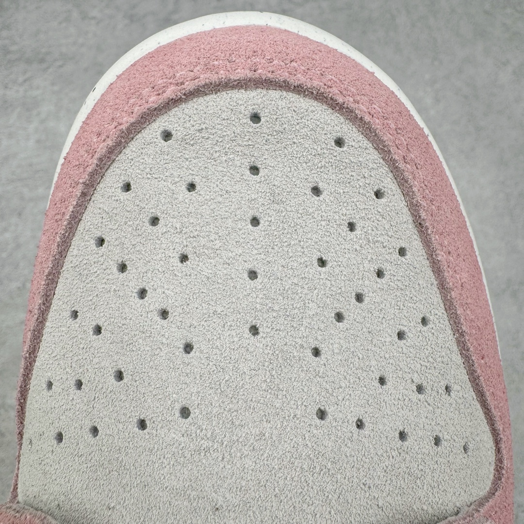 图片[15]-＃CS NK Dunk Low SE 85 双钩复古休闲板鞋 HV1799-161 口碑大厂出品 品控大底版型不断改良更新品质稳定 全套原纸板楦头开发 确保原汁原味 完美呈现DUNK版型 原厂玻璃冲刀 超高清洁度 全鞋零毛边皮料切割 采用绒面革材质 鞋身左右侧均配有皮革质双 Swoosh 兰色搭配上白色 85年纪念标放在鞋舌的位置 简洁干净的配色设计 绝对是日常出街上脚的不二选择 尺码：36 36.5 37.5 38 38.5 39 40 40.5 41 42 42.5 43 44 44.5 45 46-选品中心