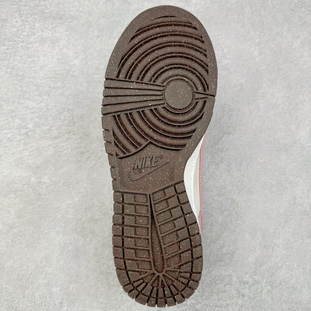 图片[9]-＃CS NK Dunk Low SE 85 双钩复古休闲板鞋 HV1799-161 口碑大厂出品 品控大底版型不断改良更新品质稳定 全套原纸板楦头开发 确保原汁原味 完美呈现DUNK版型 原厂玻璃冲刀 超高清洁度 全鞋零毛边皮料切割 采用绒面革材质 鞋身左右侧均配有皮革质双 Swoosh 兰色搭配上白色 85年纪念标放在鞋舌的位置 简洁干净的配色设计 绝对是日常出街上脚的不二选择 尺码：36 36.5 37.5 38 38.5 39 40 40.5 41 42 42.5 43 44 44.5 45 46-选品中心