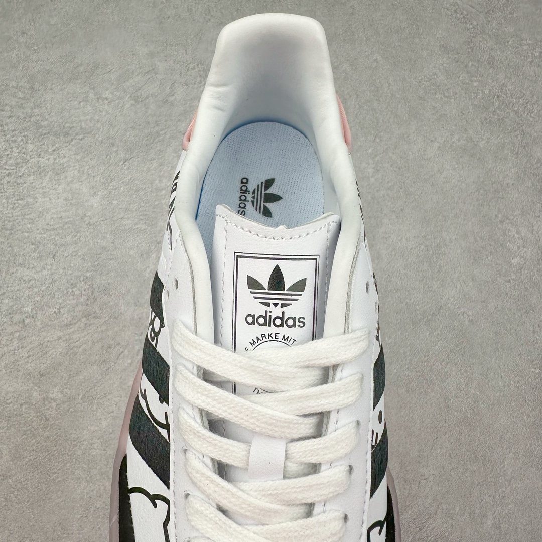 图片[5]-AD Samba XLG 桑巴舞加大厚底版系列德训风百搭松糕休闲运动板鞋生胶底 IG4449 自Originals Samba成功借势Blokecore风潮一跃成为街头巷尾的焦点鞋款后,不论是围绕Samba本身打造的各式「变种版本」,还是以Samba为蓝本打造联名鞋款,都成为了时尚潮流人士日常穿搭首选。Samba XLG是adidas Originals不断扩展XLG系列的一部分,旨在与年轻文化相契合,迎合那些希望通过个性时尚表达自我而不愿牺牲舒适度的年轻群体。街头时尚领域的Gen Z特别偏爱宽松的穿着风格。Samba XLG针对这一点做了创新。它在延续Samba OG经典设计的基础上,迎合年轻群体的穿着习惯,重塑为宽大的鞋身比例轮廓以及加厚中底,让消费者轻松展示自己独特的风格。全新的Samba XLG系列不仅迎合了当下年轻群体的穿搭习惯,加宽了鞋身比例以及将中底进一步增厚,在视觉比例上更加饱满,同时还保留了经典Samba的细节,这样一来,鞋迷朋友在穿搭上不仅能更加个性化,而且还能延续一定的复古感受。尺码：36 36⅔ 37⅓ 38 38⅔ 39⅓ 40 40⅔ 41⅓ 42 42⅔ 43⅓ 44 45-选品中心