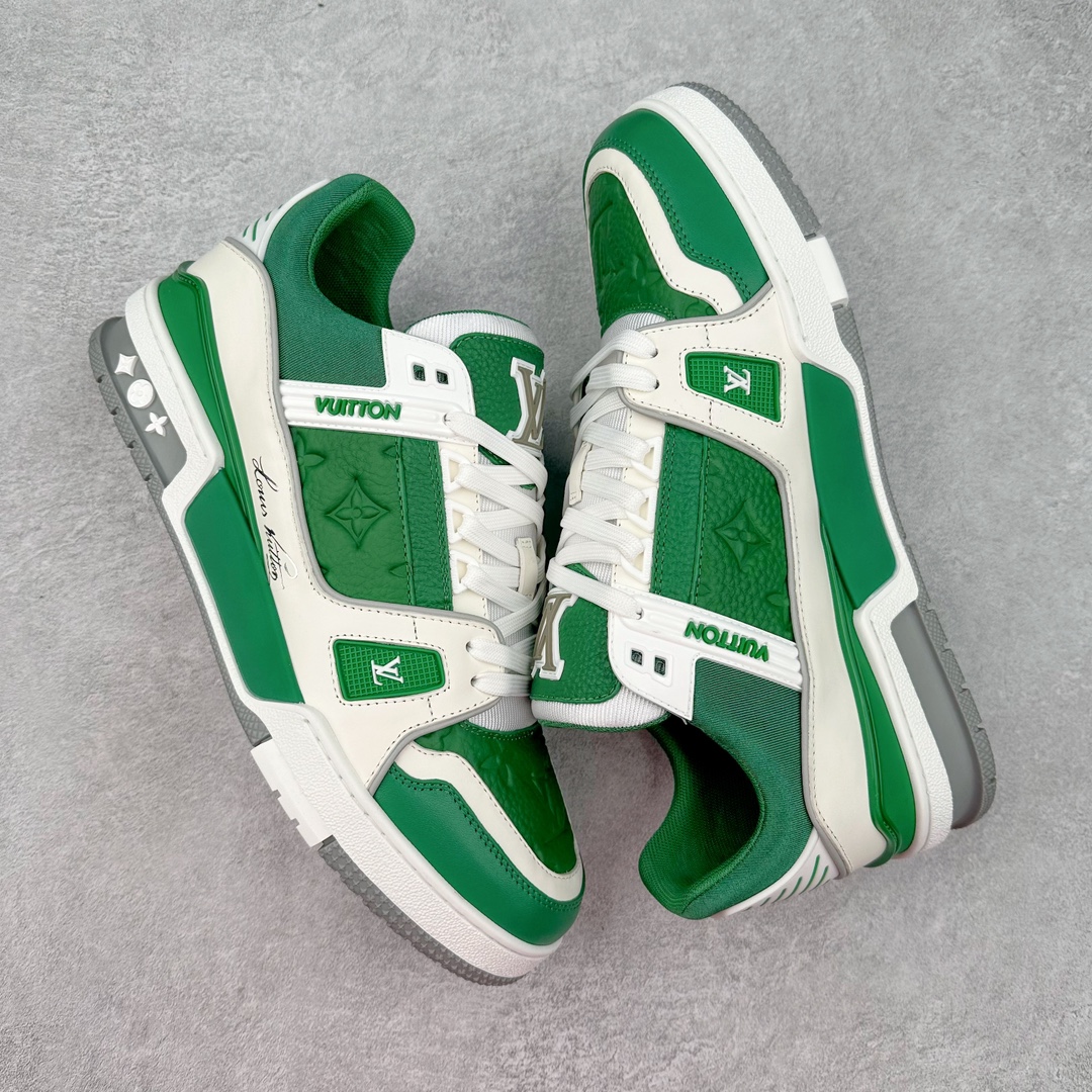 图片[3]-＃K纯原 Louis Vuitton Trainer lv时装走秀运动鞋 市场所有版本中综合最强的货品 GD实力大厂出品 全网最全配色更新最快 最成熟的做工稳定的品控 完美鞋型超高的清洁度 零毛边线头瑕疵 全套原楦原纸版原鞋开模 全网最具灵魂的版型 正确原装黄色鞋盒 正确中底印花 鞋面印花3D高频深度立体 全鞋电脑针车 紧密相连 针距密度一致 环保乳胶注塑鞋垫 厚度脚感还原原版 皮面裁剪部位 统一油边封口工艺 原装橡胶大底含胶量大底组合零偏差 专柜全套包装 防尘袋 说明书 质保卡 男女鞋 尺码：35 36 37 38 39 40 41 42 43 44 45-选品中心