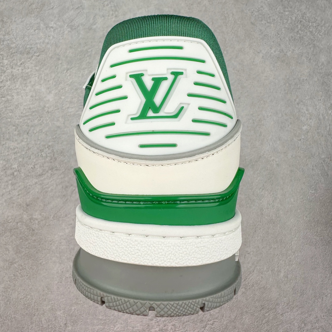 图片[8]-＃K纯原 Louis Vuitton Trainer lv时装走秀运动鞋 市场所有版本中综合最强的货品 GD实力大厂出品 全网最全配色更新最快 最成熟的做工稳定的品控 完美鞋型超高的清洁度 零毛边线头瑕疵 全套原楦原纸版原鞋开模 全网最具灵魂的版型 正确原装黄色鞋盒 正确中底印花 鞋面印花3D高频深度立体 全鞋电脑针车 紧密相连 针距密度一致 环保乳胶注塑鞋垫 厚度脚感还原原版 皮面裁剪部位 统一油边封口工艺 原装橡胶大底含胶量大底组合零偏差 专柜全套包装 防尘袋 说明书 质保卡 男女鞋 尺码：35 36 37 38 39 40 41 42 43 44 45-选品中心