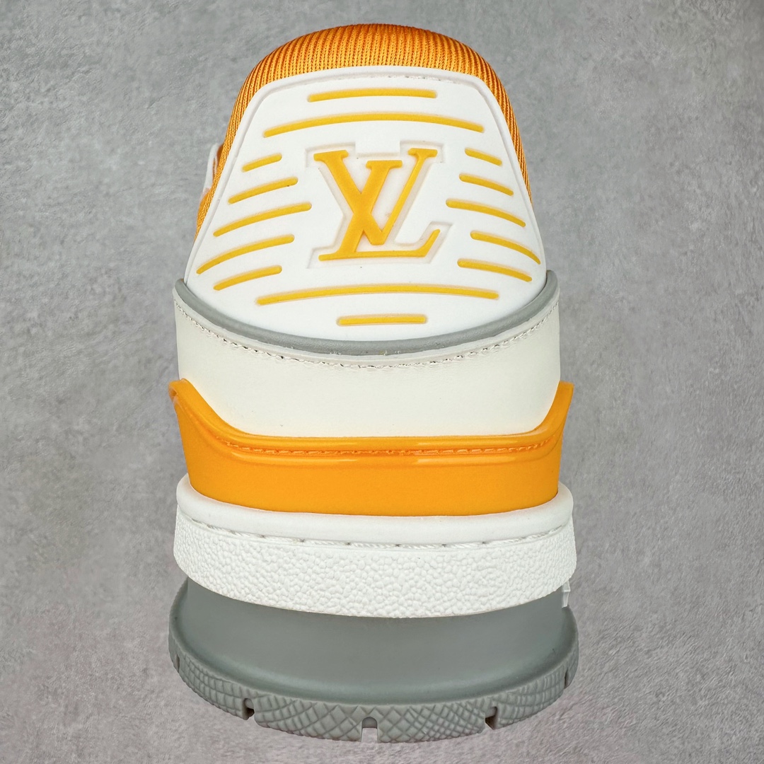 图片[8]-＃K纯原 Louis Vuitton Trainer lv时装走秀运动鞋 市场所有版本中综合最强的货品 GD实力大厂出品 全网最全配色更新最快 最成熟的做工稳定的品控 完美鞋型超高的清洁度 零毛边线头瑕疵 全套原楦原纸版原鞋开模 全网最具灵魂的版型 正确原装黄色鞋盒 正确中底印花 鞋面印花3D高频深度立体 全鞋电脑针车 紧密相连 针距密度一致 环保乳胶注塑鞋垫 厚度脚感还原原版 皮面裁剪部位 统一油边封口工艺 原装橡胶大底含胶量大底组合零偏差 专柜全套包装 防尘袋 说明书 质保卡 男女鞋 尺码：35 36 37 38 39 40 41 42 43 44 45-选品中心