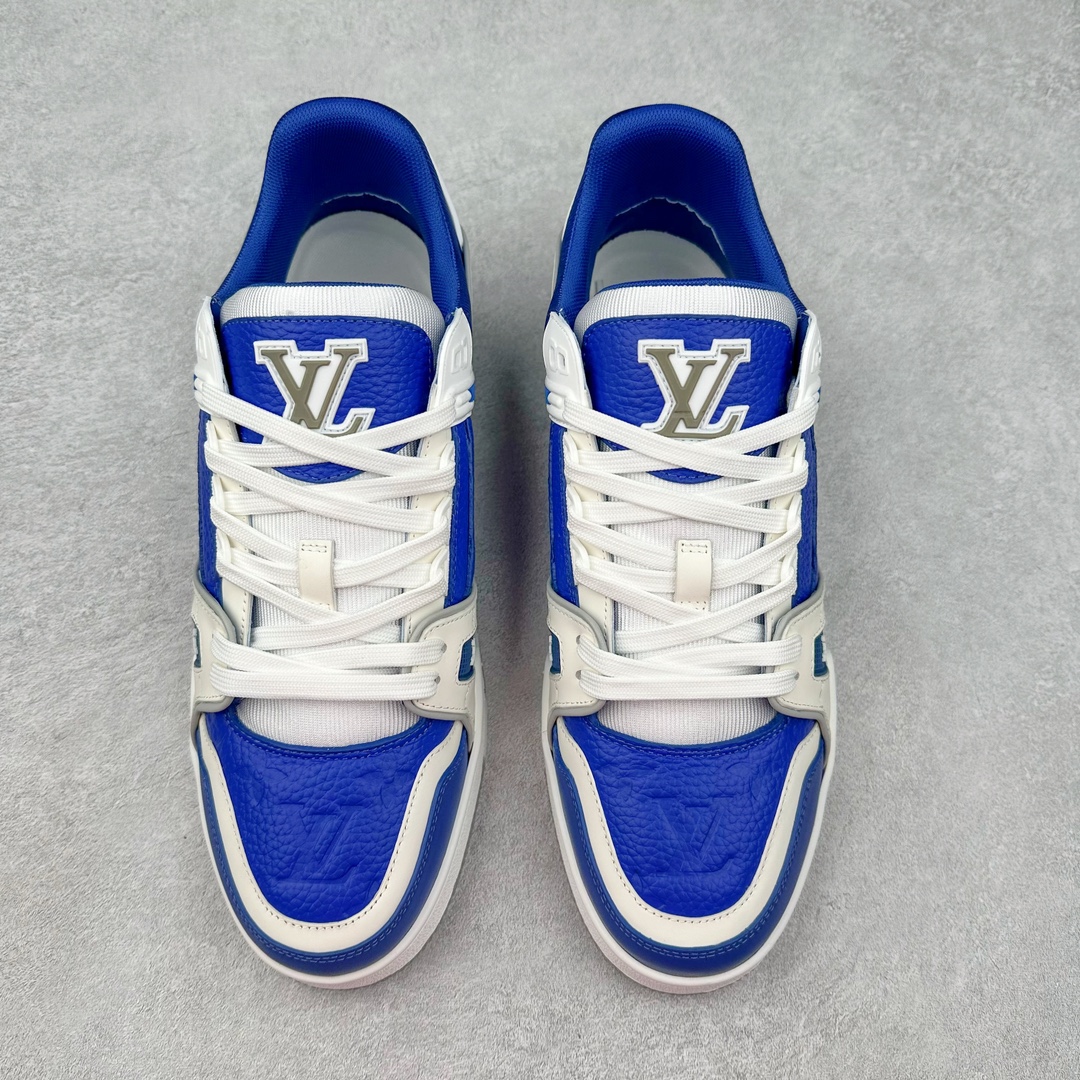 图片[2]-＃K纯原 Louis Vuitton Trainer lv时装走秀运动鞋 市场所有版本中综合最强的货品 GD实力大厂出品 全网最全配色更新最快 最成熟的做工稳定的品控 完美鞋型超高的清洁度 零毛边线头瑕疵 全套原楦原纸版原鞋开模 全网最具灵魂的版型 正确原装黄色鞋盒 正确中底印花 鞋面印花3D高频深度立体 全鞋电脑针车 紧密相连 针距密度一致 环保乳胶注塑鞋垫 厚度脚感还原原版 皮面裁剪部位 统一油边封口工艺 原装橡胶大底含胶量大底组合零偏差 专柜全套包装 防尘袋 说明书 质保卡 男女鞋 尺码：35 36 37 38 39 40 41 42 43 44 45-选品中心