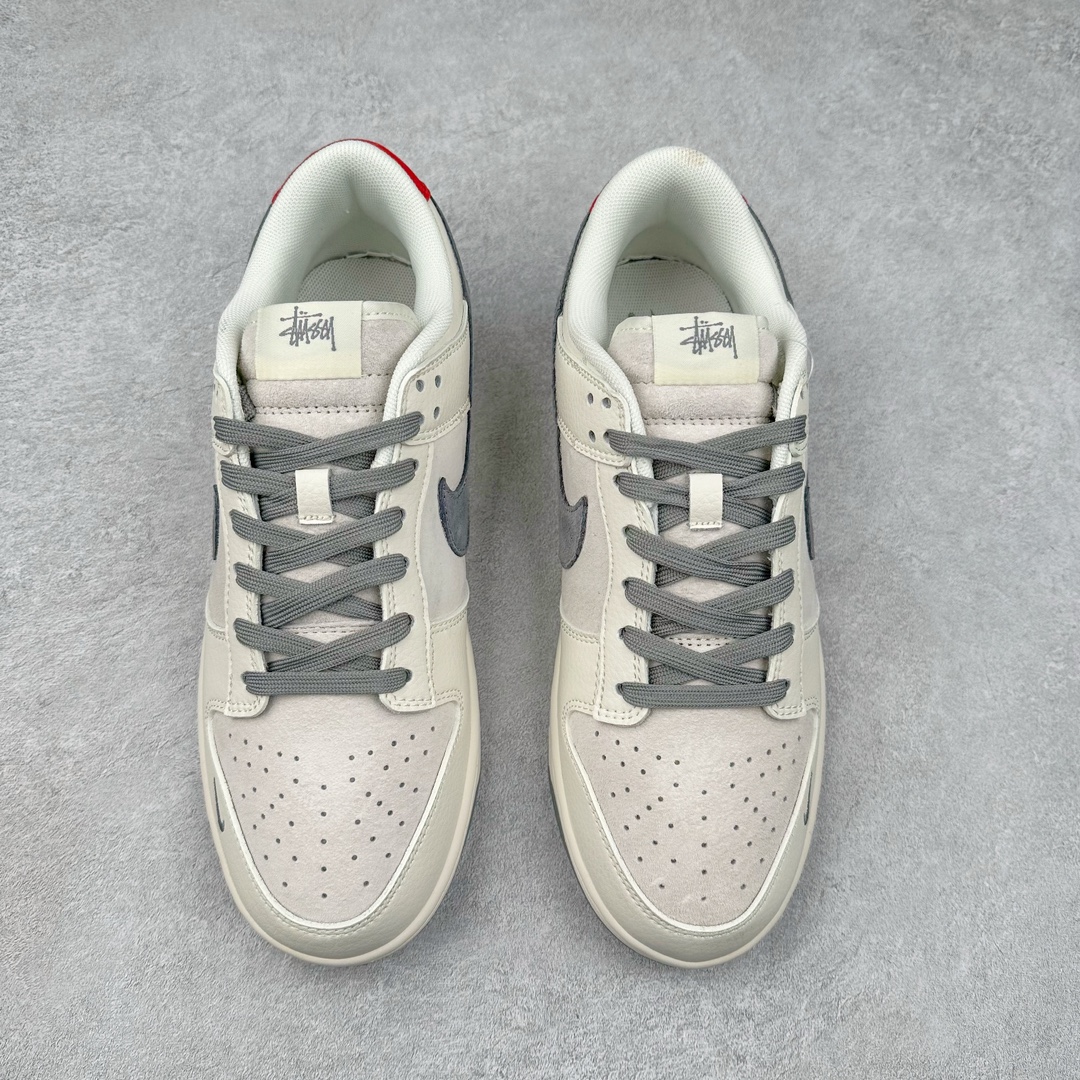 图片[2]-NK Dunk Low 定制配色 XY2025-015 大厂出品 极力推荐 原装头层材料 独家版型蒸餾加工帶來的是更好的视觉和脚感体验大厂纯原品质出货 清洁度 电绣工艺 皮料切割干净无任何毛边 细节完美 尺码：36 36.5 37.5 38 38.5 39 40 40.5 41 42 42.5 43 44 44.5 45 46 47.5-选品中心