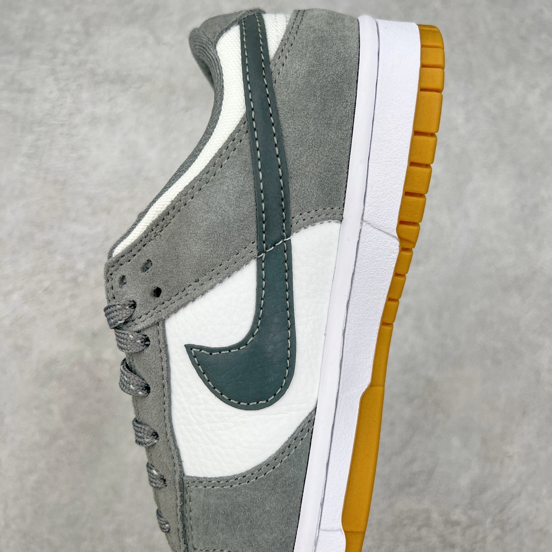 图片[7]-＃TG特价福利 NK Dunk Low 口碑大厂出品 品控大底版型不断改良更新 全套原纸板楦头开发 确保原汁原味 完美呈现DUNK版型 一比一鞋头弧度高度鞋身弧度 此版本只针对中端市场 皮料材质有所更替 其他数据细节工艺流程均保持一致 绝不口嗨 细节品控鞋型随意对比 独家私模官方第六代原厂航空铝磨具打磨大底 鞋头坡度极致还原 无解鞋型 原盒原配 圈内天花板工艺 原厂玻璃冲刀 超高清洁度 全鞋零毛边皮料切割 原厂中底布点胶 中底布拉帮走线遵循公司 尺码：35.5 36 36.5 37.5 38 38.5 39 40 40.5 41 42 42.5 43 44 44.5 45 46 47.5-选品中心