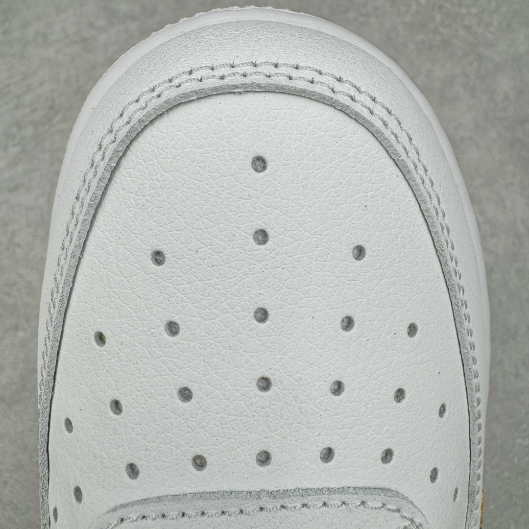 图片[15]-＃特价福利 NK Air Force 1´07 Low 空军一号低帮百搭休闲运动板鞋 CZ0270-106 柔软、弹性十足的缓震性能和出色的中底设计 横跨复古与现代的外型结合 造就出风靡全球 三十多年的Force 1 直到今天还深受青睐 尺码：35.5 36 36.5 37.5 38 38.5 39-选品中心