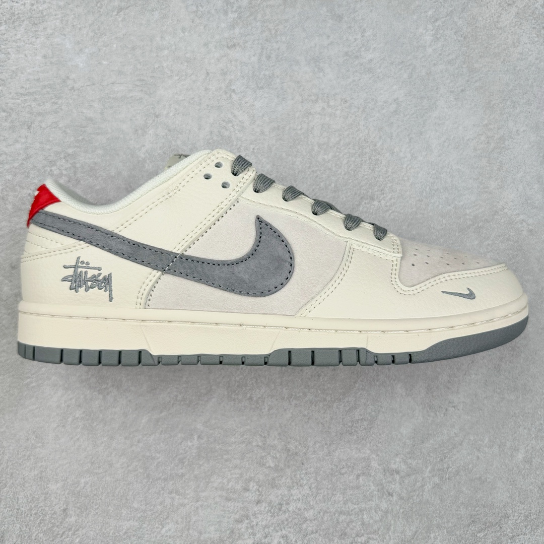 NK Dunk Low 定制配色 XY2025-015 大厂出品 极力推荐 原装头层材料 独家版型蒸餾加工帶來的是更好的视觉和脚感体验大厂纯原品质出货 清洁度 电绣工艺 皮料切割干净无任何毛边 细节完美 尺码：36 36.5 37.5 38 38.5 39 40 40.5 41 42 42.5 43 44 44.5 45 46 47.5-选品中心