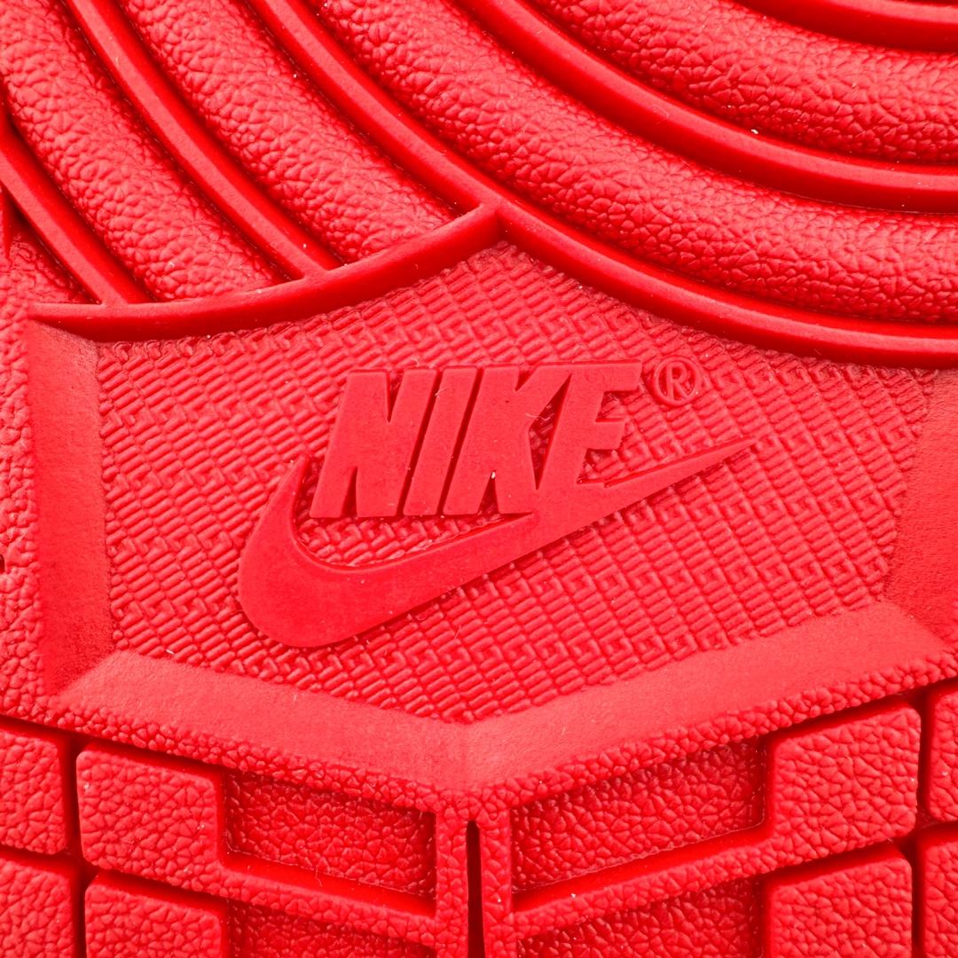 图片[18]-＃OG纯原 Air Jordan AJ1 Retro High 新黑脚趾2024 DZ5485-106 原盒原配 原厂拉帮工艺 针距密度一致 全新升级网板中底 原楦原纸板开发 后跟弧度收口自然不对折 极致一眼正品既视感 原厂皮料 进口玻璃冲刀皮料裁剪零毛边 承诺百分百一致原鞋 全鞋电脑针车工艺 鞋面清洁度最高QC检验标准 控制溢胶 飞翼3D高频深度立体 鞋盒、防尘纸 均采购来自原厂 尺码：36 36.5 37.5 38 38.5 39 40 40.5 41 42 42.5 43 44 44.5 45 46 47.5-选品中心