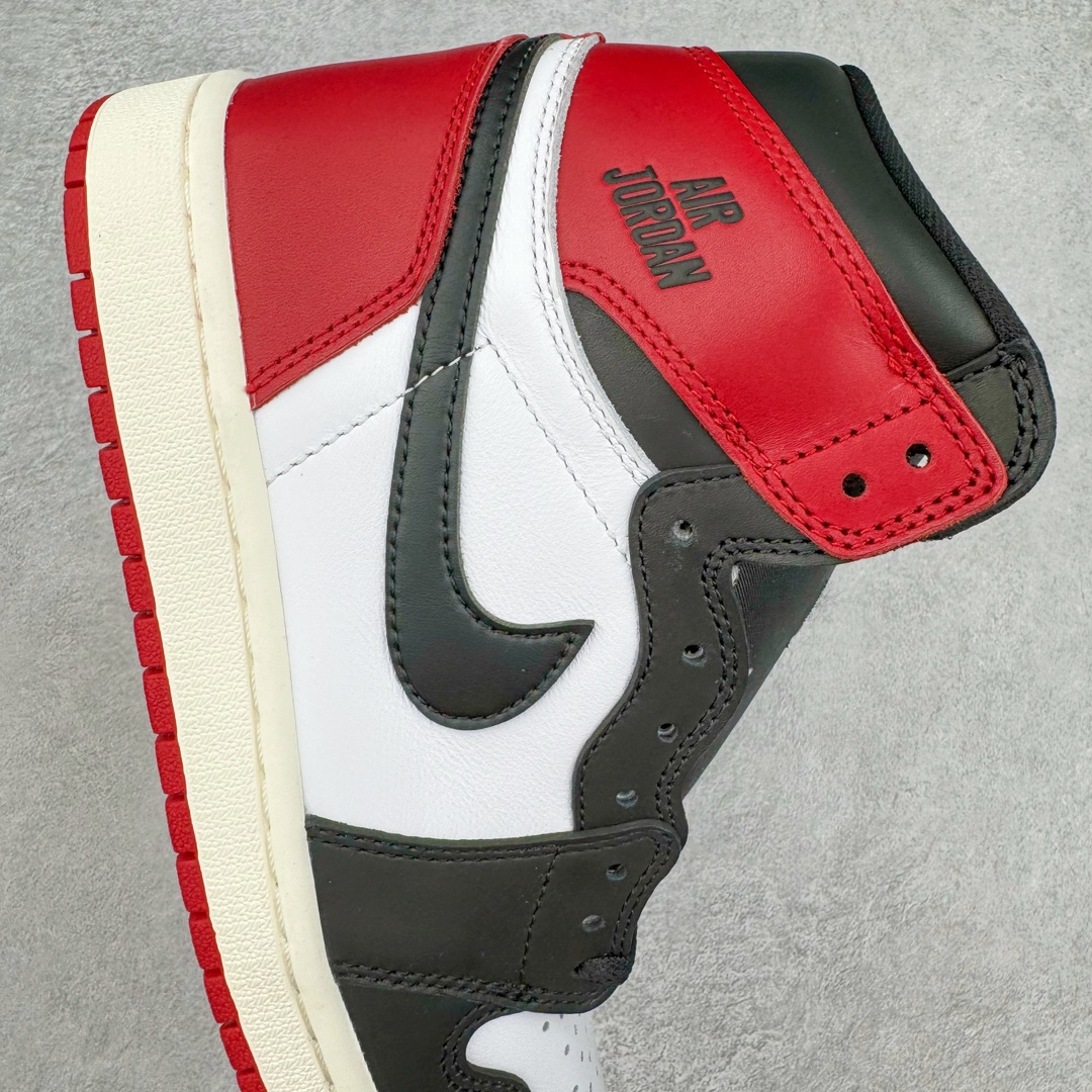 图片[6]-＃OG纯原 Air Jordan AJ1 Retro High 新黑脚趾2024 DZ5485-106 原盒原配 原厂拉帮工艺 针距密度一致 全新升级网板中底 原楦原纸板开发 后跟弧度收口自然不对折 极致一眼正品既视感 原厂皮料 进口玻璃冲刀皮料裁剪零毛边 承诺百分百一致原鞋 全鞋电脑针车工艺 鞋面清洁度最高QC检验标准 控制溢胶 飞翼3D高频深度立体 鞋盒、防尘纸 均采购来自原厂 尺码：36 36.5 37.5 38 38.5 39 40 40.5 41 42 42.5 43 44 44.5 45 46 47.5-选品中心