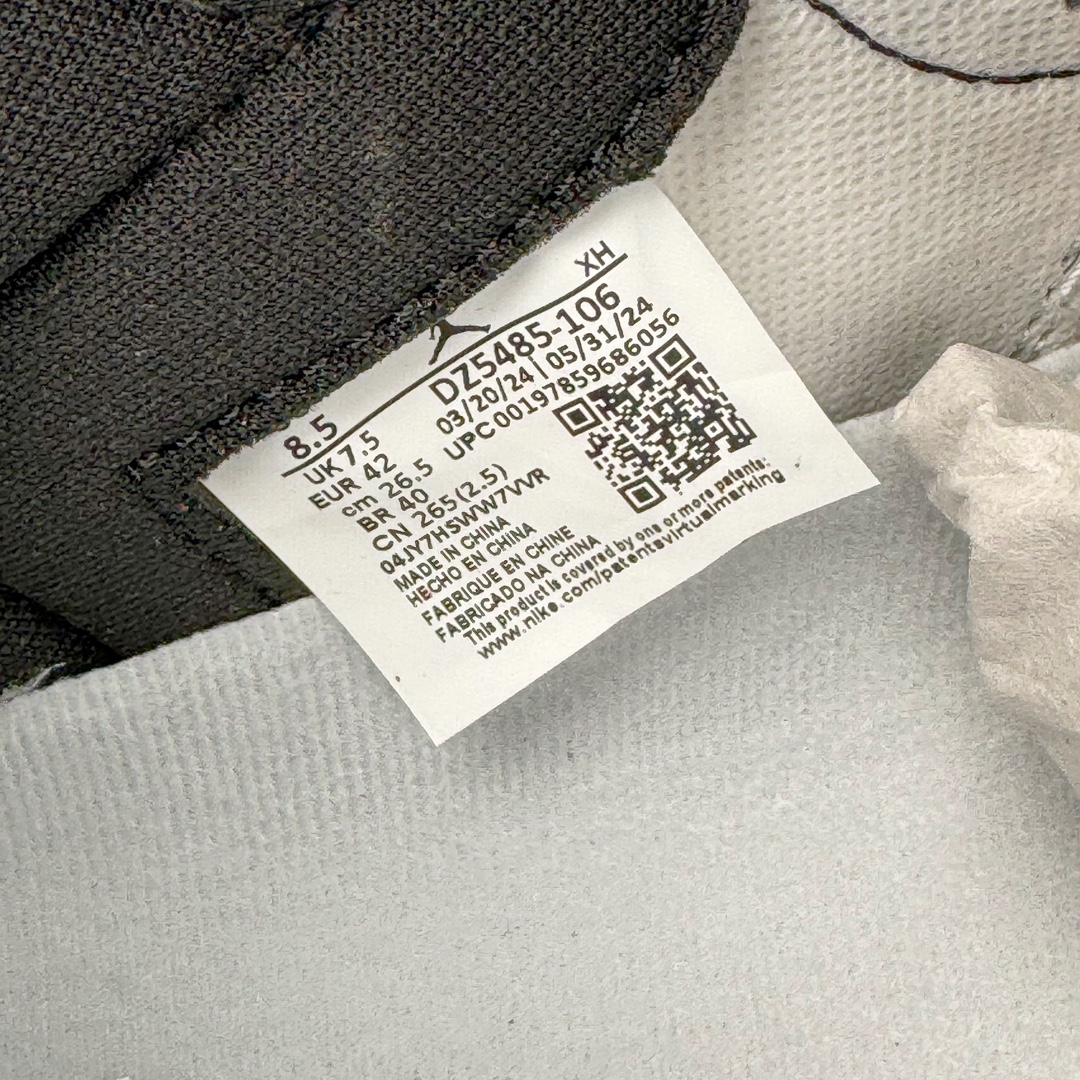 图片[11]-＃OG纯原 Air Jordan AJ1 Retro High 新黑脚趾2024 DZ5485-106 原盒原配 原厂拉帮工艺 针距密度一致 全新升级网板中底 原楦原纸板开发 后跟弧度收口自然不对折 极致一眼正品既视感 原厂皮料 进口玻璃冲刀皮料裁剪零毛边 承诺百分百一致原鞋 全鞋电脑针车工艺 鞋面清洁度最高QC检验标准 控制溢胶 飞翼3D高频深度立体 鞋盒、防尘纸 均采购来自原厂 尺码：36 36.5 37.5 38 38.5 39 40 40.5 41 42 42.5 43 44 44.5 45 46 47.5-选品中心