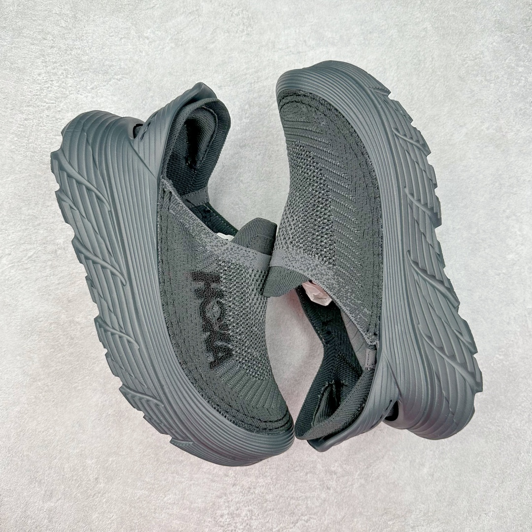 图片[3]-＃HK纯原 HOKA ONE ONE Restore TC 一脚蹬徒步舒适缓震运动鞋 继承了 HOKA ONE ONE® 标志性的缓冲中底，兼具轻盈脚感和出众缓震。NEWOK本期为大家准备了两款各具特色HOKA ONE ONE Restore TC 鞋款，希望能为你的夏日穿搭提供更多灵感。鞋款鞋面采用弹性布料，鞋面透气舒适，日常穿搭舒适不磨脚。鞋款以弹性松紧织带取代传统鞋带设计，省事又省心，“一脚蹬”简直是最具懒人属性的球鞋，低调朴素又不失质感。重量不到百克，依旧是外形“笨拙”实则是轻巧、舒适与安全兼备的品牌固有打法。搭配上，无论是夏日短裤造型，还是搭配你的长袜，Restore TC 能够满足你的多种穿搭。舒适程度堪比众多大牌“老头乐”，鞋底的厚厚的泡沫鞋垫让你深陷其中！尺码：36 36.5 37.5 38 38.5 39 40 40.5 41 42 42.5 43 44 44.5 45-选品中心