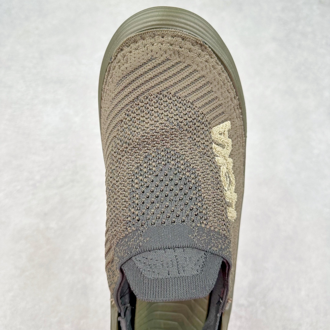 图片[4]-＃HK纯原 HOKA ONE ONE Restore TC 一脚蹬徒步舒适缓震运动鞋 继承了 HOKA ONE ONE® 标志性的缓冲中底，兼具轻盈脚感和出众缓震。NEWOK本期为大家准备了两款各具特色HOKA ONE ONE Restore TC 鞋款，希望能为你的夏日穿搭提供更多灵感。鞋款鞋面采用弹性布料，鞋面透气舒适，日常穿搭舒适不磨脚。鞋款以弹性松紧织带取代传统鞋带设计，省事又省心，“一脚蹬”简直是最具懒人属性的球鞋，低调朴素又不失质感。重量不到百克，依旧是外形“笨拙”实则是轻巧、舒适与安全兼备的品牌固有打法。搭配上，无论是夏日短裤造型，还是搭配你的长袜，Restore TC 能够满足你的多种穿搭。舒适程度堪比众多大牌“老头乐”，鞋底的厚厚的泡沫鞋垫让你深陷其中！尺码：36 36.5 37.5 38 38.5 39 40 40.5 41 42 42.5 43 44 44.5 45-选品中心