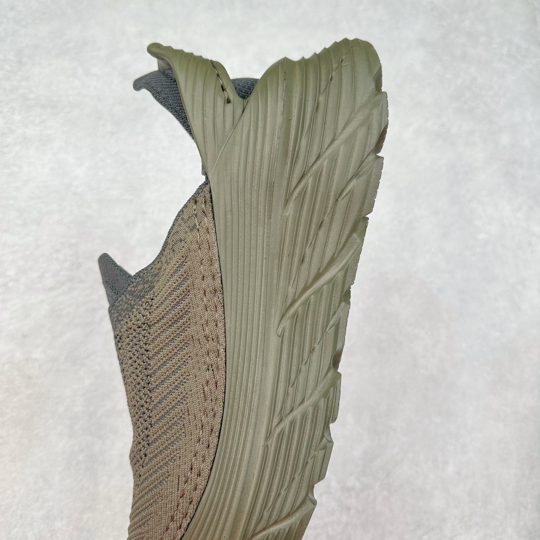 图片[7]-＃HK纯原 HOKA ONE ONE Restore TC 一脚蹬徒步舒适缓震运动鞋 继承了 HOKA ONE ONE® 标志性的缓冲中底，兼具轻盈脚感和出众缓震。NEWOK本期为大家准备了两款各具特色HOKA ONE ONE Restore TC 鞋款，希望能为你的夏日穿搭提供更多灵感。鞋款鞋面采用弹性布料，鞋面透气舒适，日常穿搭舒适不磨脚。鞋款以弹性松紧织带取代传统鞋带设计，省事又省心，“一脚蹬”简直是最具懒人属性的球鞋，低调朴素又不失质感。重量不到百克，依旧是外形“笨拙”实则是轻巧、舒适与安全兼备的品牌固有打法。搭配上，无论是夏日短裤造型，还是搭配你的长袜，Restore TC 能够满足你的多种穿搭。舒适程度堪比众多大牌“老头乐”，鞋底的厚厚的泡沫鞋垫让你深陷其中！尺码：36 36.5 37.5 38 38.5 39 40 40.5 41 42 42.5 43 44 44.5 45-选品中心