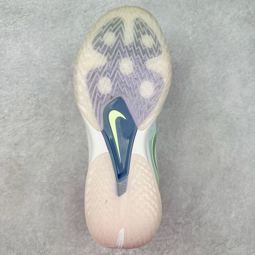 图片[9]-＃F版 NK G.T. Cut 3.0 EP GT3代实战篮球鞋 DV2913-401 该鞋款采用出众回弹设计 为切入、转向和移步篮筐提供出色的能量回馈 回弹性能带来弹力充沛的迈步体验 助你爆发疾速 全掌型 ZoomX 泡绵 缔造弹力出众的轻盈迈步体验 助你在比赛升温时能够急速快攻 驰骋全场 鞋面绳线与鞋带相结合 有助稳固前足 后跟搭配加垫鞋口 为脚踝营造舒适稳固感受 全掌型 ZoomX 泡绵 能够带来出众的能量回馈 前足外侧采用精巧塑料覆面 在瞬间爆发时提供稳固脚感 尺码：39 40 40.5 41 42 42.5 43 44 44.5 45 46-选品中心