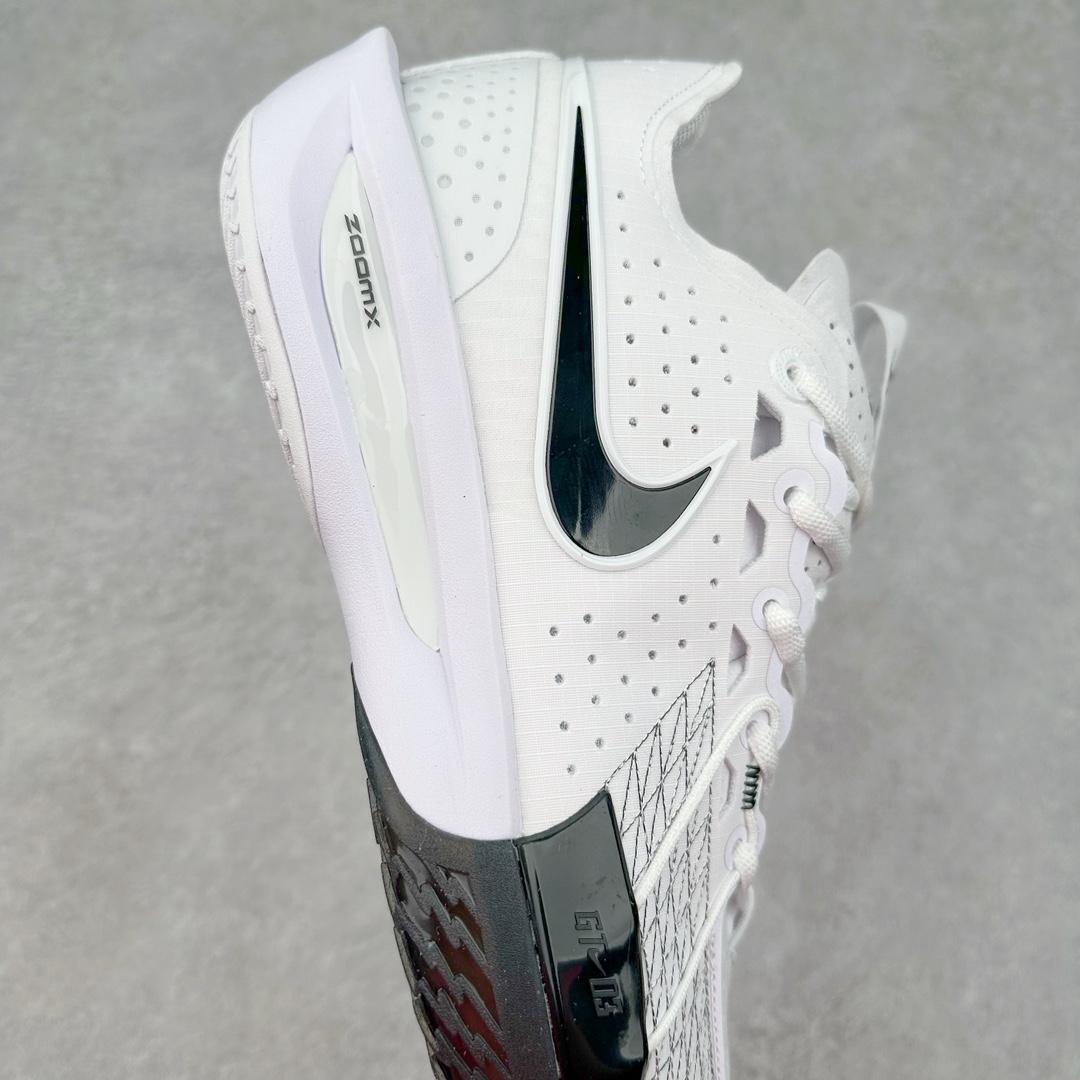 图片[6]-＃F版 NK G.T. Cut 3.0 EP GT3代实战篮球鞋 DV2913-102 该鞋款采用出众回弹设计 为切入、转向和移步篮筐提供出色的能量回馈 回弹性能带来弹力充沛的迈步体验 助你爆发疾速 全掌型 ZoomX 泡绵 缔造弹力出众的轻盈迈步体验 助你在比赛升温时能够急速快攻 驰骋全场 鞋面绳线与鞋带相结合 有助稳固前足 后跟搭配加垫鞋口 为脚踝营造舒适稳固感受 全掌型 ZoomX 泡绵 能够带来出众的能量回馈 前足外侧采用精巧塑料覆面 在瞬间爆发时提供稳固脚感 尺码：39 40 40.5 41 42 42.5 43 44 44.5 45 46-选品中心