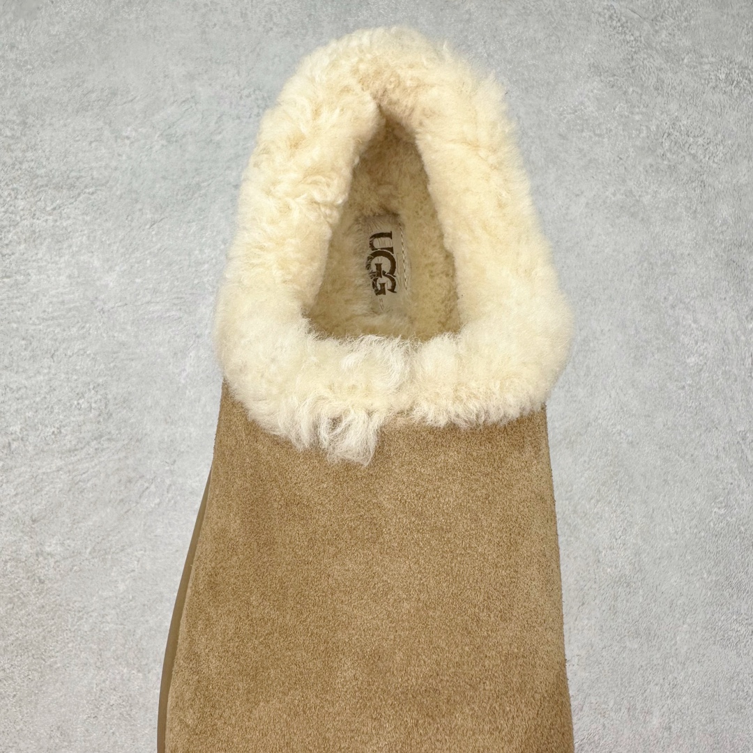 图片[5]-＃GD UGG 5888经典秋冬羊皮毛一体雪地靴 隆丰A级澳洲进口羊皮毛一体 完全遵循ZP工艺流程 代工厂原厂版师 秉承无原鞋不开发选择 注重每一处细节 市面最正版型 TREADLITE\\\”轻翼\\\”科技外底 轻便/耐用/柔韧/桩型【售后郑重承诺】一个月内若出现重大脱胶/断底等质量问题 直接为您换新 翻毛皮鞋面 细腻亲肤再生聚酯纤维滚边 舒适易打理 保暖性佳 UGG plush™ 里衬和内底 茸软亲肤 舒适暖足 经典鞋型搭配轻盈厚底 稳稳拿捏秋冬出街时髦造型 Treadlite by UGG 轻翼大底 轻盈缓震 为双足减负 舒适轻便 助你轻松畅玩整天 尺码：35 36 37 38 39 40-选品中心