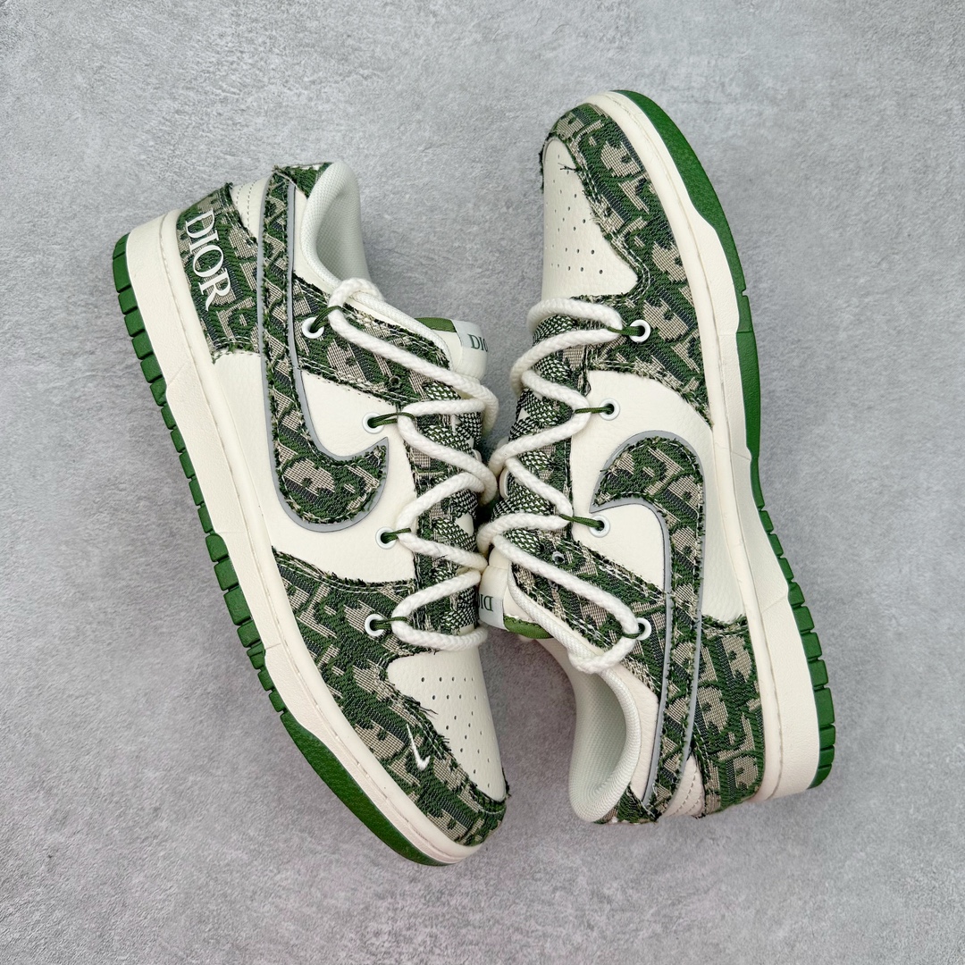 图片[3]-NK Dunk Low 定制配色 SJ2068-309 大厂出品 极力推荐 原装头层材料 独家版型蒸餾加工帶來的是更好的视觉和脚感体验大厂纯原品质出货 清洁度 电绣工艺 皮料切割干净无任何毛边 细节完美 尺码：36 36.5 37.5 38 38.5 39 40 40.5 41 42 42.5 43 44 44.5 45 46 47.5-选品中心