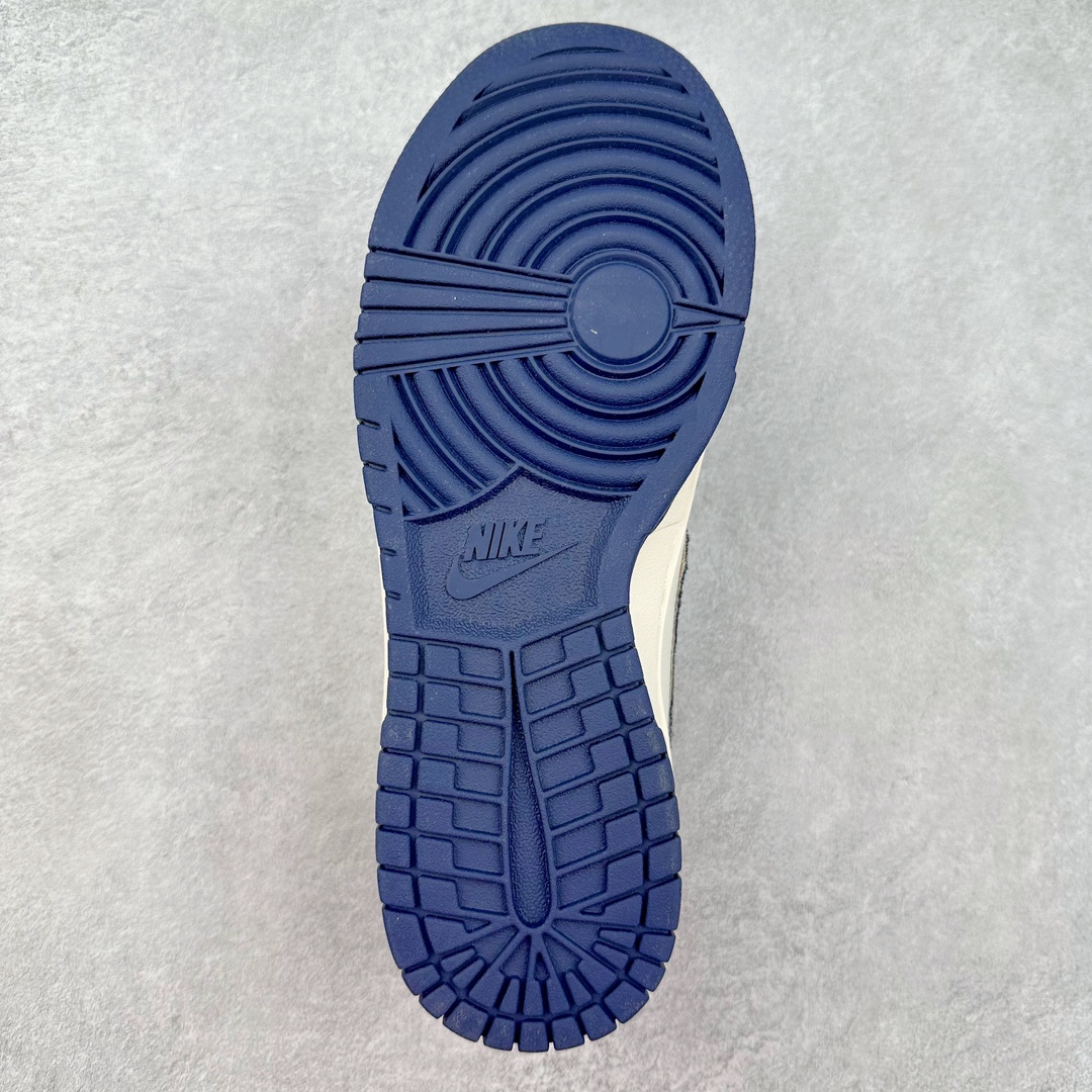 图片[9]-NK Dunk Low 定制配色 SBB9676-313 大厂出品 极力推荐 原装头层材料 独家版型蒸餾加工帶來的是更好的视觉和脚感体验大厂纯原品质出货 清洁度 电绣工艺 皮料切割干净无任何毛边 细节完美 尺码：36 36.5 37.5 38 38.5 39 40 40.5 41 42 42.5 43 44 44.5 45 46 47.5-选品中心