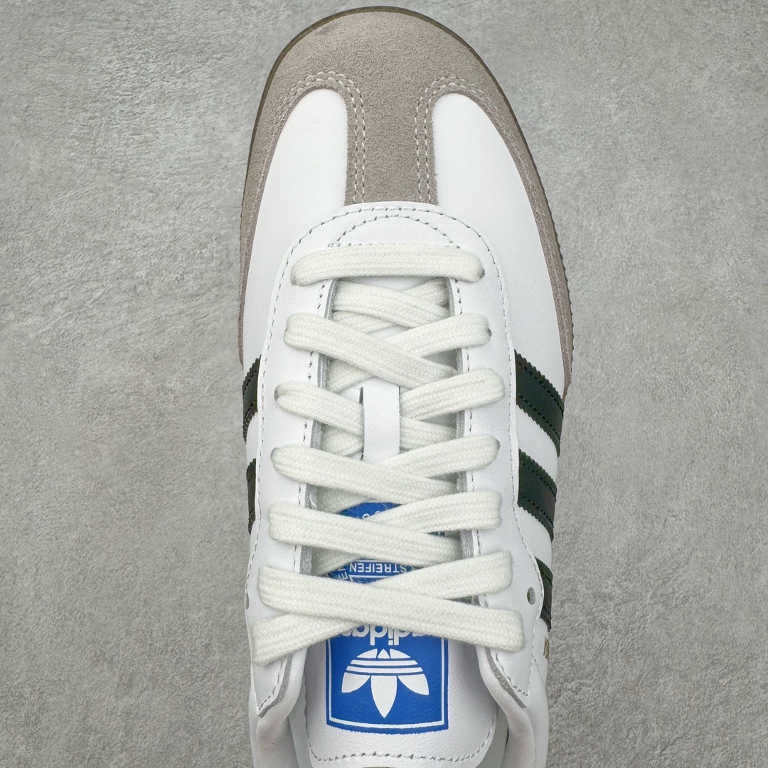 图片[4]-＃CS纯原 AD Original Samba OG 复古经典轻便板鞋 白黑 B75806 原装头层牛皮加持 正确烫金高频细节 原装纳米超迁皮料 独家私模橡胶大底 原盒原配 正确黑色中底布 过宽过胶 这款桑巴鞋展示了高质量的工艺 带有装饰的超锁缝制和无缝的手感 柔软、柔软的皮革造型和标志性的3条纹完成了精致的外观 正规合身鞋带 鞋面上有绒面鞋垫 橡胶鞋底 享受正畸套筒软感 自50年代首次亮相以来就一直在赢得粉丝的青睐 尺码：36 36.5 37.5 38 38.5 39 40 40.5 41 42 42.5 43 44 44.5 45-选品中心