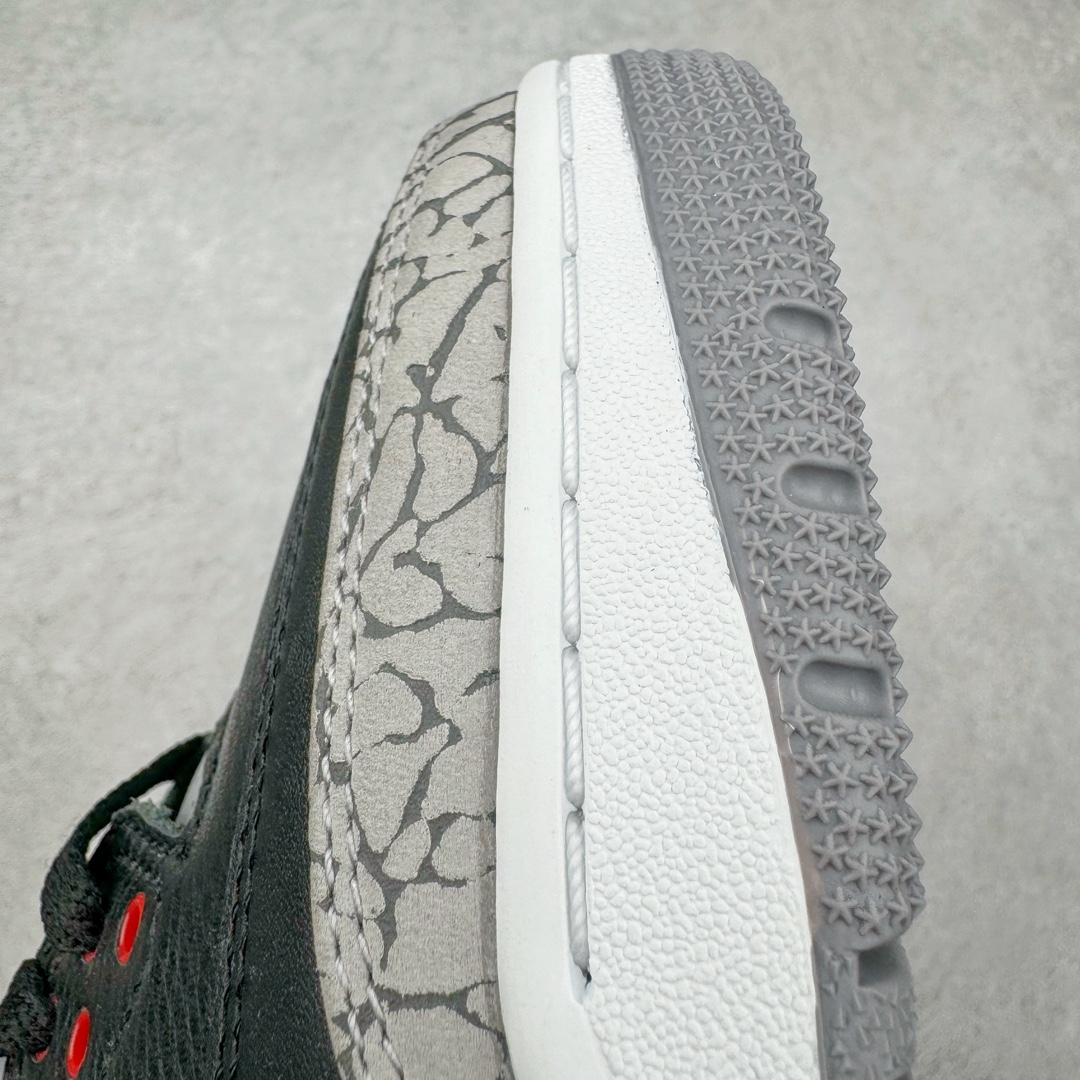 图片[10]-＃GX纯原 Air Jordan AJ3 Retro 复刻黑水泥 DN3707-010 圈内最强三代系列 匠心打造 开发时长超过半年 目前可过各类鉴定或无法鉴定 裸鞋随便操作 全套原纸板楦头开发 原厂大底磨具加持立体防滑纹理 原装可视Air Sole气垫 原汁原味最完美的三代版型 唯一正确鞋头趴度弧度高度鞋身腰线 原厂TPU彩虹扎染后跟饰片 正确内里反口里网布 皮料菱角分明不变形无多余毛边 广东原厂zp同批次手工大底描漆拉丝 市场唯一原厂鞋扣模具 原厂织唛标 原厂飞人电绣工艺 尾指中部跳三针 独家绑鞋带手法 印刷中底布 四线拉帮 米色美纹纸贴合固定 进口港宝加持 后跟自然饱满 全鞋荧光划线卡点 追求极致完美 每一双都是工艺品 多重QC质检 超越公司货的品控标准 实实在在的免检产品 尺码：40 40.5 41 42 42.5 43 44 44.5 45 45.5 46 47.5 48.5-选品中心