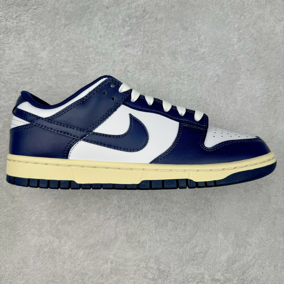 图片[6]-＃神版特价清仓 NK Dunk Low 实力大厂出品 全套原纸板楦头开发 确保原汁原味 完美呈现DUNK版型 一比一鞋头弧度高度鞋身弧度 此版本只针对中端市场 皮料材质有所更替 其他数据细节工艺流程均保持一致 绝不口嗨 细节品控鞋型随意对比 独家私模官方第六代原厂航空铝磨具打磨大底 鞋头坡度极致还原 无解鞋型 原盒原配 圈内天花板工艺 原厂玻璃冲刀 超高清洁度 全鞋零毛边皮料切割 原厂中底布点胶 中底布拉帮走线遵循公司 尺码对应库存‼️-选品中心