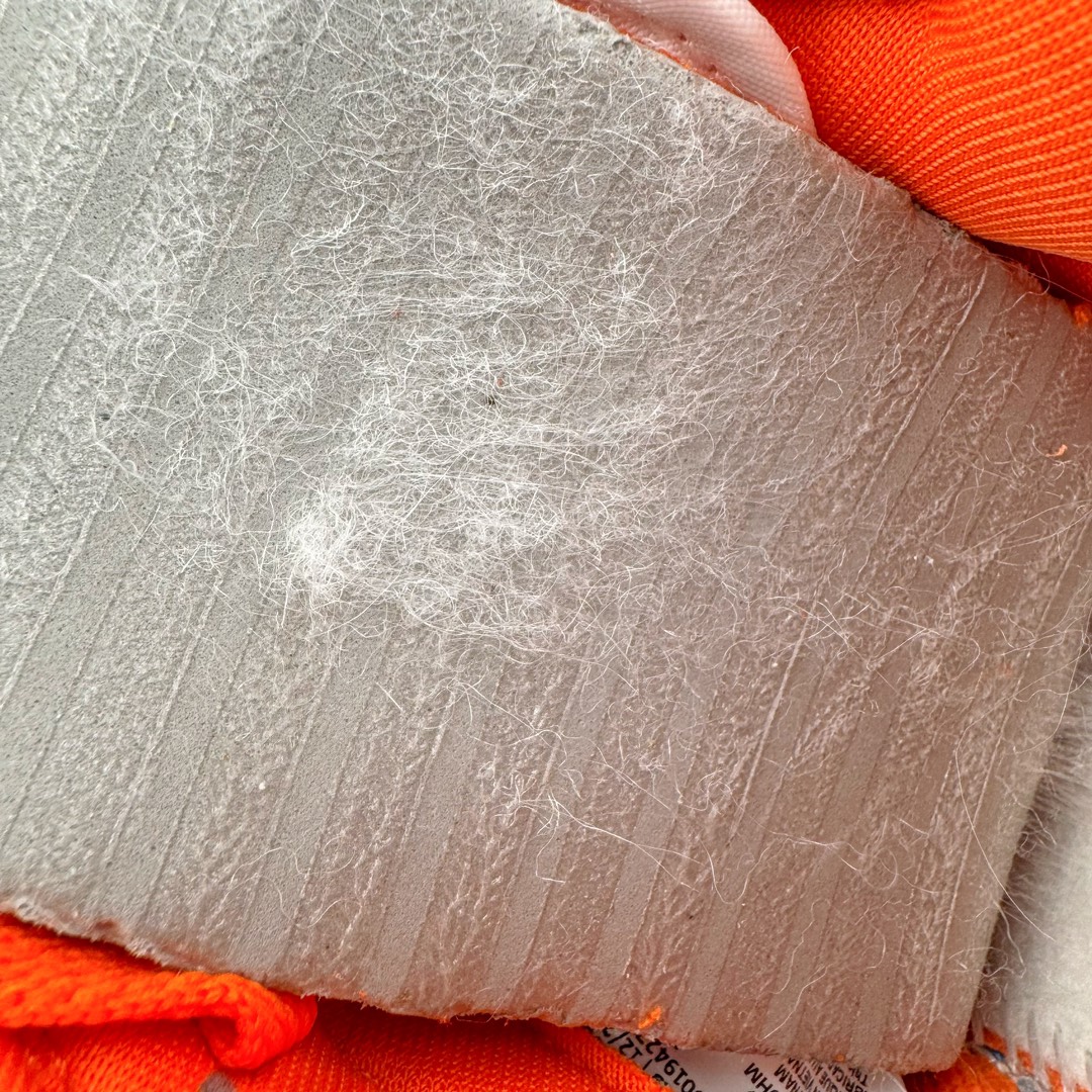 图片[11]-＃神版特价清仓 NK Dunk Low 实力大厂出品 全套原纸板楦头开发 确保原汁原味 完美呈现DUNK版型 一比一鞋头弧度高度鞋身弧度 此版本只针对中端市场 皮料材质有所更替 其他数据细节工艺流程均保持一致 绝不口嗨 细节品控鞋型随意对比 独家私模官方第六代原厂航空铝磨具打磨大底 鞋头坡度极致还原 无解鞋型 原盒原配 圈内天花板工艺 原厂玻璃冲刀 超高清洁度 全鞋零毛边皮料切割 原厂中底布点胶 中底布拉帮走线遵循公司 尺码对应库存‼️-选品中心