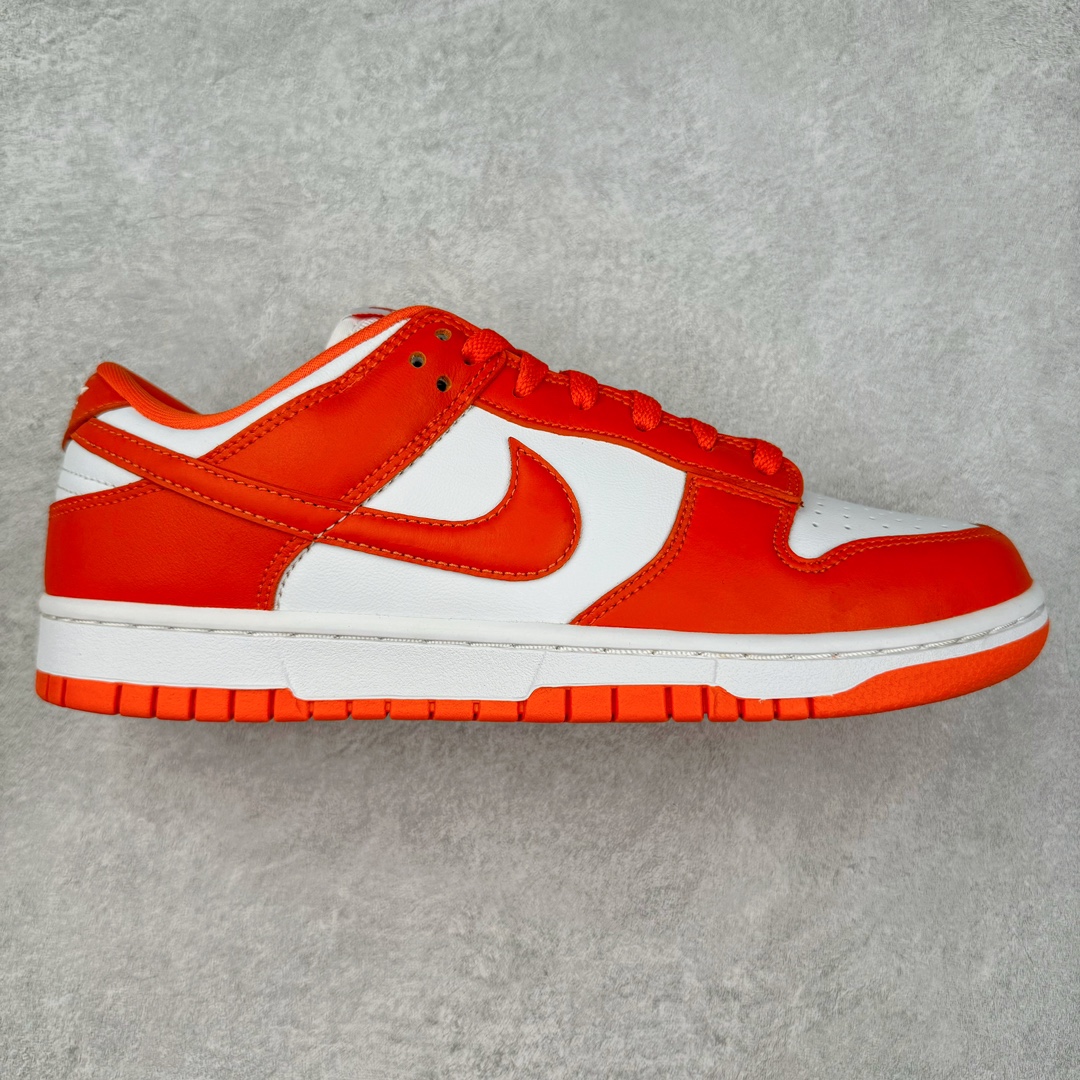 ＃神版特价清仓 NK Dunk Low 实力大厂出品 全套原纸板楦头开发 确保原汁原味 完美呈现DUNK版型 一比一鞋头弧度高度鞋身弧度 此版本只针对中端市场 皮料材质有所更替 其他数据细节工艺流程均保持一致 绝不口嗨 细节品控鞋型随意对比 独家私模官方第六代原厂航空铝磨具打磨大底 鞋头坡度极致还原 无解鞋型 原盒原配 圈内天花板工艺 原厂玻璃冲刀 超高清洁度 全鞋零毛边皮料切割 原厂中底布点胶 中底布拉帮走线遵循公司 尺码对应库存‼️-选品中心