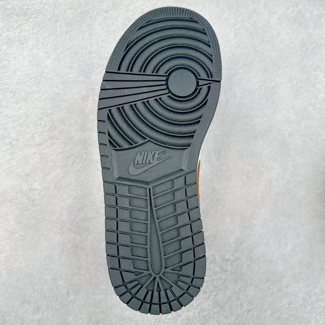 图片[9]-＃神版特价福利 Air Jordan AJ1 低帮中帮系列 知名大厂出品 原装楦头纸板开发 完美鞋型 超高清洁度 鞋型不臃肿别扭 原厂内置全掌气垫 A模大底 鞋舌AJ原厂专用牛津布 AJ专用反口珍珠布 原厂无杂质高弹内里海棉 特殊封边弹力鞋带 原鞋开模 拒绝公底 购置公司同步原材料 都有细节原汁原味 忠于原版 尺码对应库存‼️-选品中心