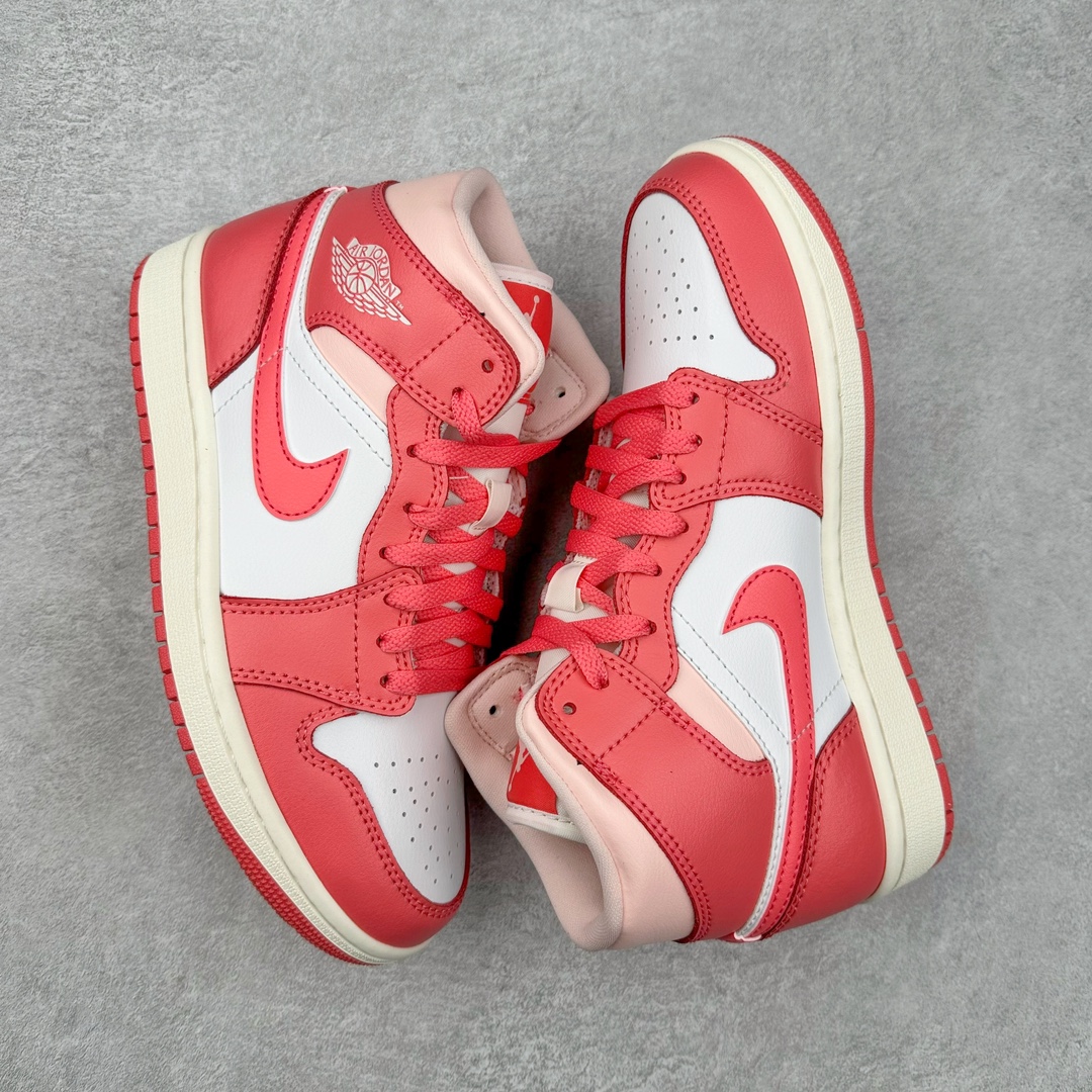 图片[3]-＃神版特价福利 Air Jordan AJ1 低帮中帮系列 知名大厂出品 原装楦头纸板开发 完美鞋型 超高清洁度 鞋型不臃肿别扭 原厂内置全掌气垫 A模大底 鞋舌AJ原厂专用牛津布 AJ专用反口珍珠布 原厂无杂质高弹内里海棉 特殊封边弹力鞋带 原鞋开模 拒绝公底 购置公司同步原材料 都有细节原汁原味 忠于原版 尺码对应库存‼️-选品中心