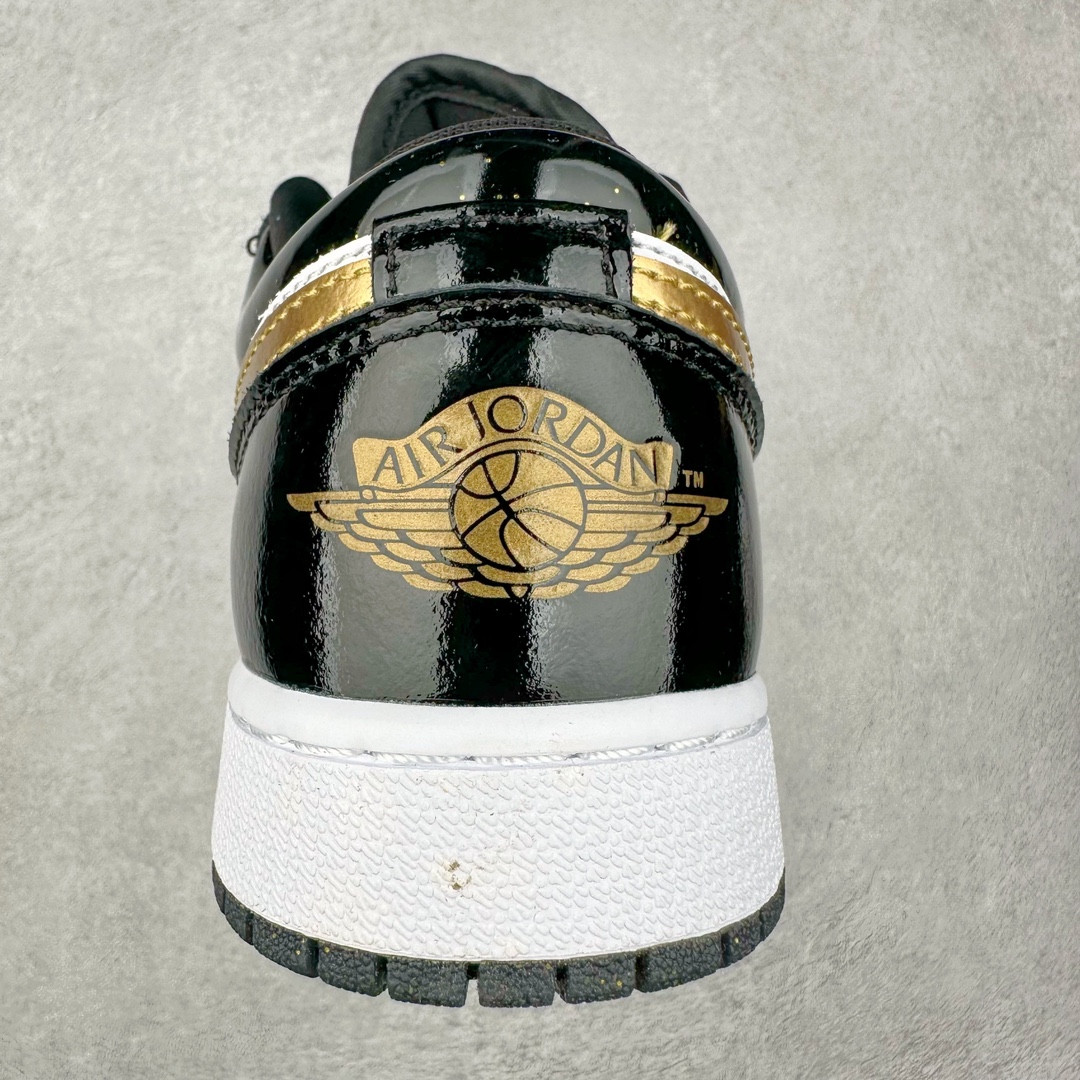 图片[8]-＃神版特价福利 Air Jordan AJ1 低帮中帮系列 知名大厂出品 原装楦头纸板开发 完美鞋型 超高清洁度 鞋型不臃肿别扭 原厂内置全掌气垫 A模大底 鞋舌AJ原厂专用牛津布 AJ专用反口珍珠布 原厂无杂质高弹内里海棉 特殊封边弹力鞋带 原鞋开模 拒绝公底 购置公司同步原材料 都有细节原汁原味 忠于原版 尺码对应库存‼️-选品中心