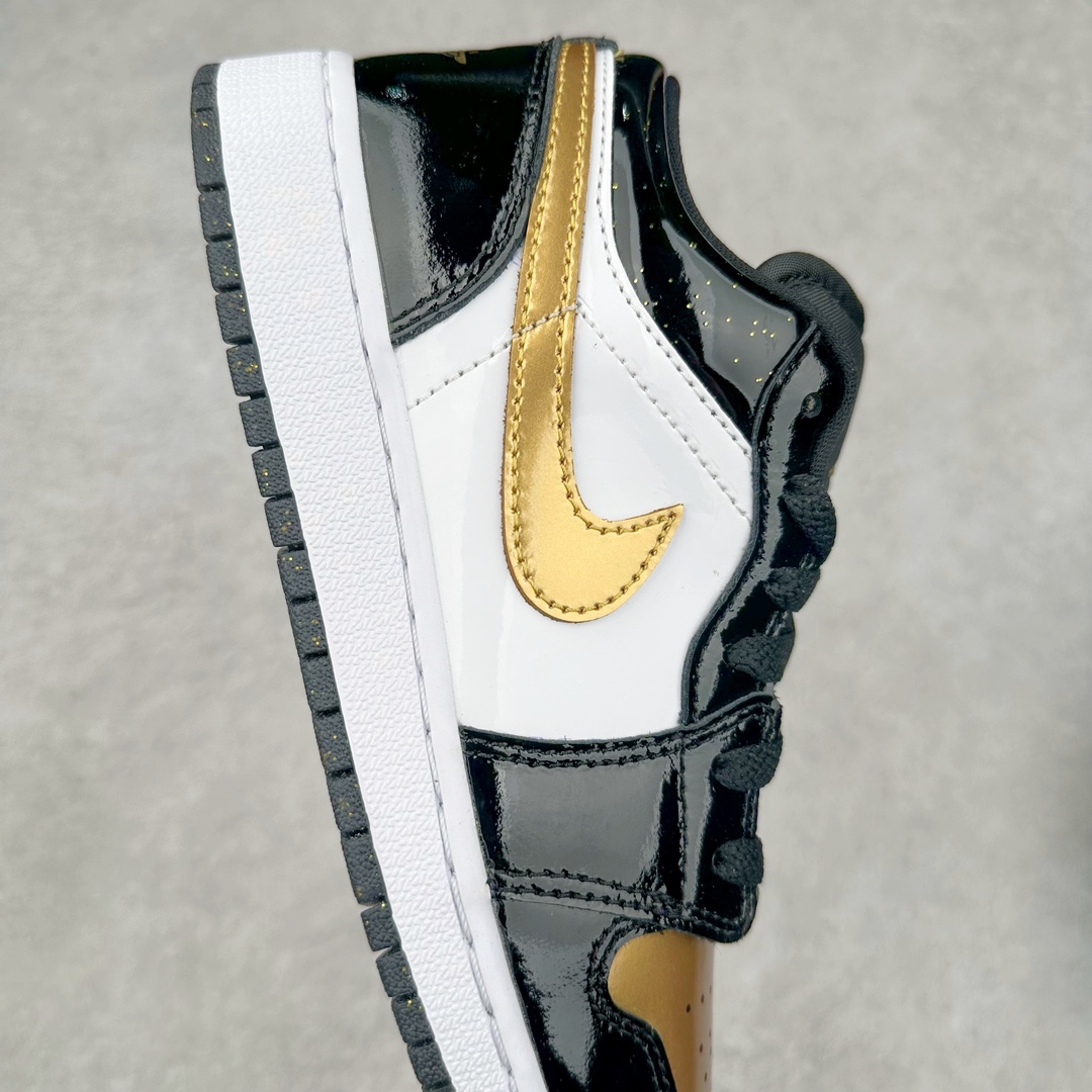 图片[6]-＃神版特价福利 Air Jordan AJ1 低帮中帮系列 知名大厂出品 原装楦头纸板开发 完美鞋型 超高清洁度 鞋型不臃肿别扭 原厂内置全掌气垫 A模大底 鞋舌AJ原厂专用牛津布 AJ专用反口珍珠布 原厂无杂质高弹内里海棉 特殊封边弹力鞋带 原鞋开模 拒绝公底 购置公司同步原材料 都有细节原汁原味 忠于原版 尺码对应库存‼️-选品中心