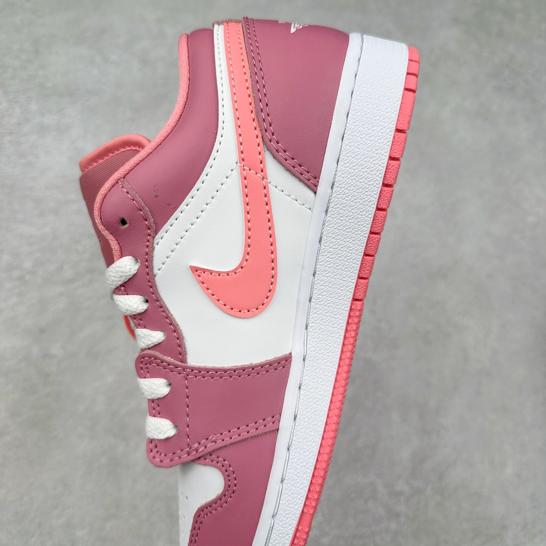 图片[7]-＃神版特价福利 Air Jordan AJ1 低帮中帮系列 知名大厂出品 原装楦头纸板开发 完美鞋型 超高清洁度 鞋型不臃肿别扭 原厂内置全掌气垫 A模大底 鞋舌AJ原厂专用牛津布 AJ专用反口珍珠布 原厂无杂质高弹内里海棉 特殊封边弹力鞋带 原鞋开模 拒绝公底 购置公司同步原材料 都有细节原汁原味 忠于原版 尺码对应库存‼️-选品中心