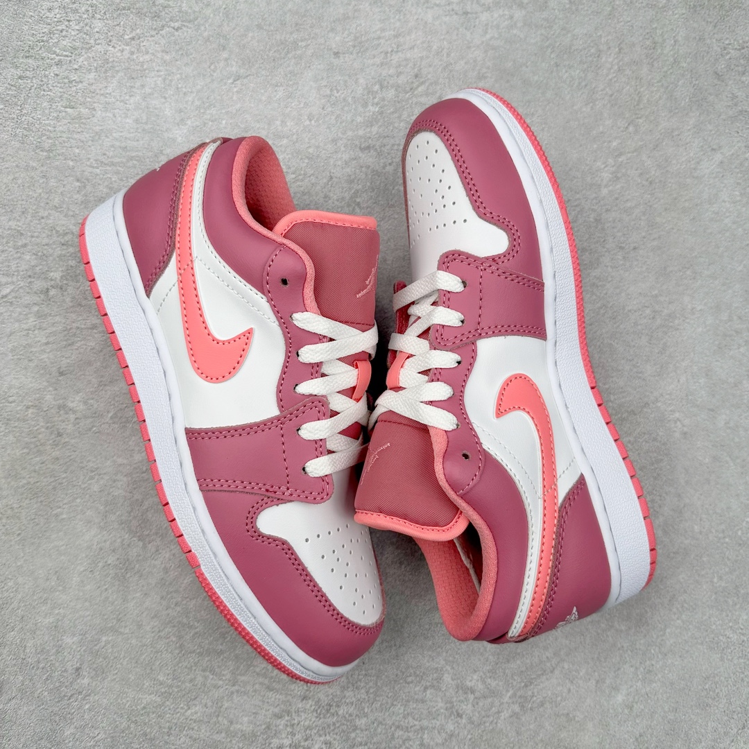 图片[3]-＃神版特价福利 Air Jordan AJ1 低帮中帮系列 知名大厂出品 原装楦头纸板开发 完美鞋型 超高清洁度 鞋型不臃肿别扭 原厂内置全掌气垫 A模大底 鞋舌AJ原厂专用牛津布 AJ专用反口珍珠布 原厂无杂质高弹内里海棉 特殊封边弹力鞋带 原鞋开模 拒绝公底 购置公司同步原材料 都有细节原汁原味 忠于原版 尺码对应库存‼️-选品中心