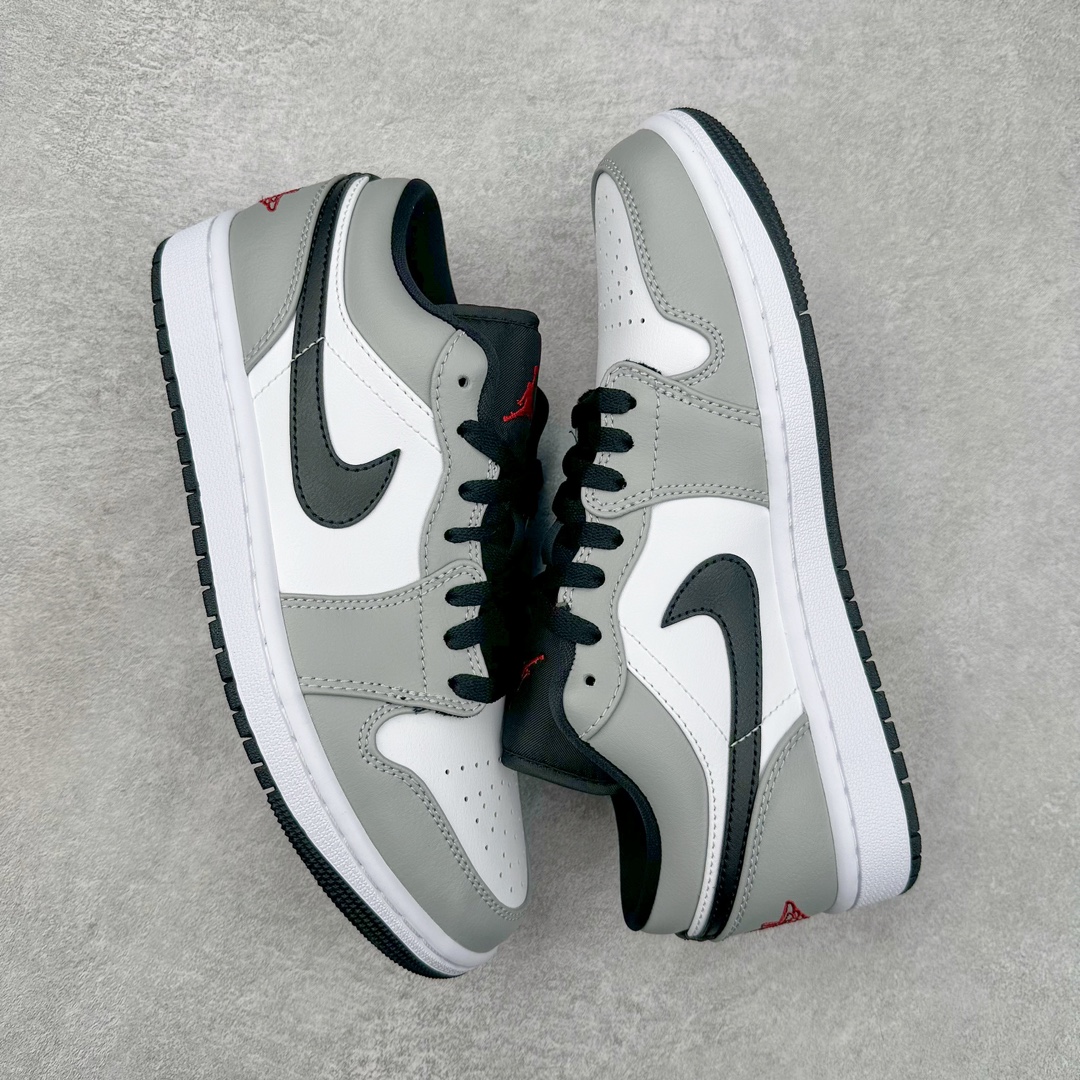 图片[3]-＃神版特价福利 Air Jordan AJ1 低帮中帮系列 知名大厂出品 原装楦头纸板开发 完美鞋型 超高清洁度 鞋型不臃肿别扭 原厂内置全掌气垫 A模大底 鞋舌AJ原厂专用牛津布 AJ专用反口珍珠布 原厂无杂质高弹内里海棉 特殊封边弹力鞋带 原鞋开模 拒绝公底 购置公司同步原材料 都有细节原汁原味 忠于原版 尺码对应库存‼️-选品中心