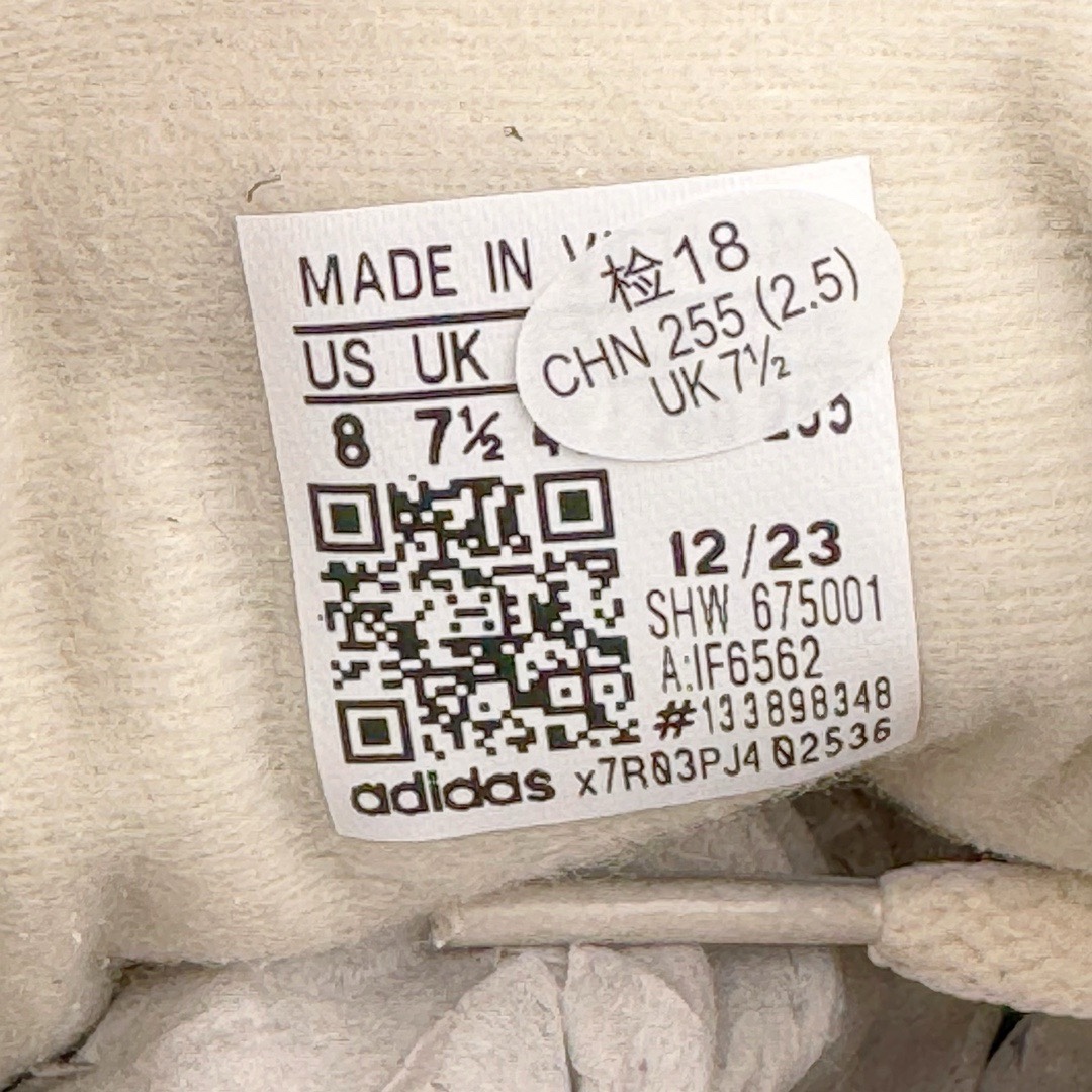 图片[16]-＃LJ渠道版特价 AD Originals Handball SPZL 手球运动员系列百搭休闲运动板鞋 IF6561 口碑大厂出品 品控大底版型不断改良更新 原厂皮料 原装过验内外标加持 全套原纸板楦头开发 确保原汁原味 完美呈现桑巴版型 一比一鞋头弧度高度鞋身弧度 数据细节工艺流程均保持一致 这款来自阿迪达斯的这款HANDBALL SPZL前身是一双手球运动鞋 这一次拿来复刻 所以鞋面的主要色彩选用了黑色 鞋面外侧除了Spezial字母之外还有三叶草标志 Handball SPZL作为复古手球训练鞋与作为室内足球鞋的Samba有着异曲同工之处 但是质感更为出众的鞋身以及丰富的配色选择比起Samba来讲可以说是更胜一筹了 尺码对应库存‼️-选品中心